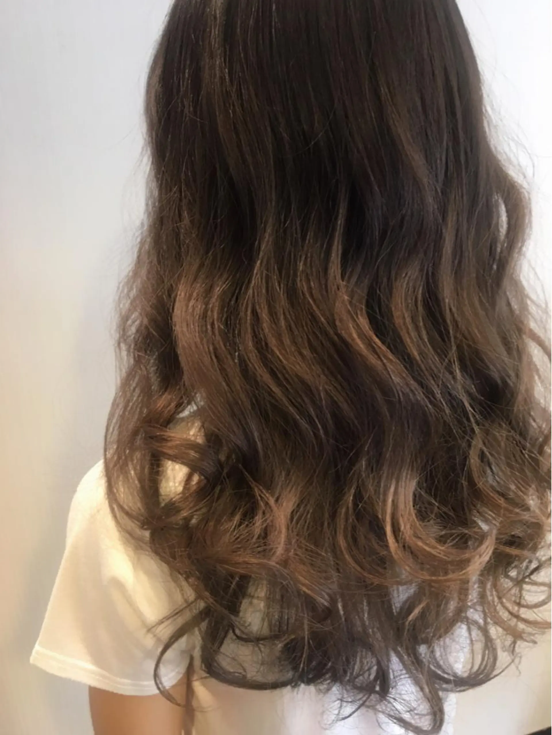 カラー 【mokuオーナー】 ちはるのヘアスタイル