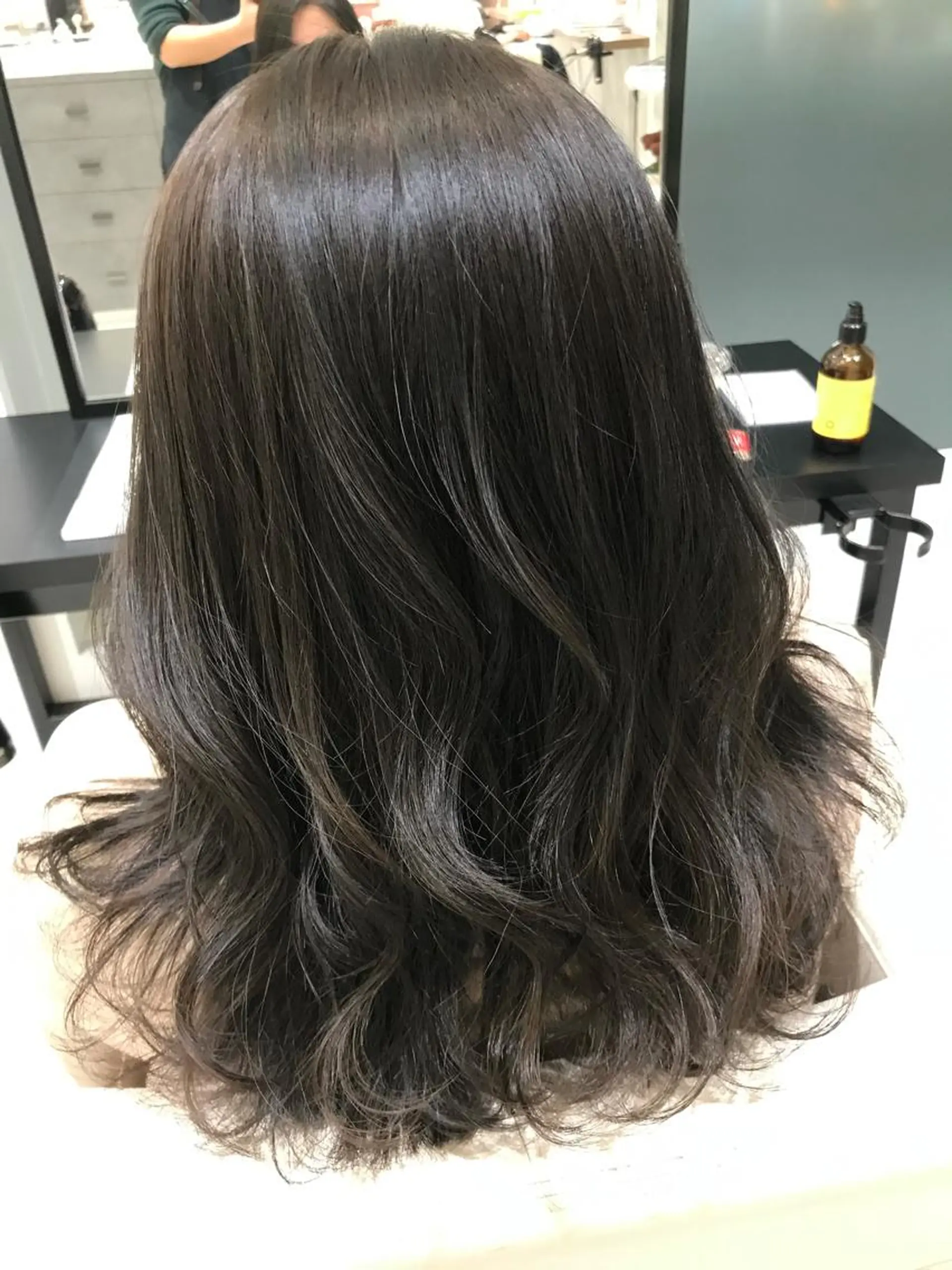 セミロング パーマモデル募集🌈 森脇帆南のヘアスタイル