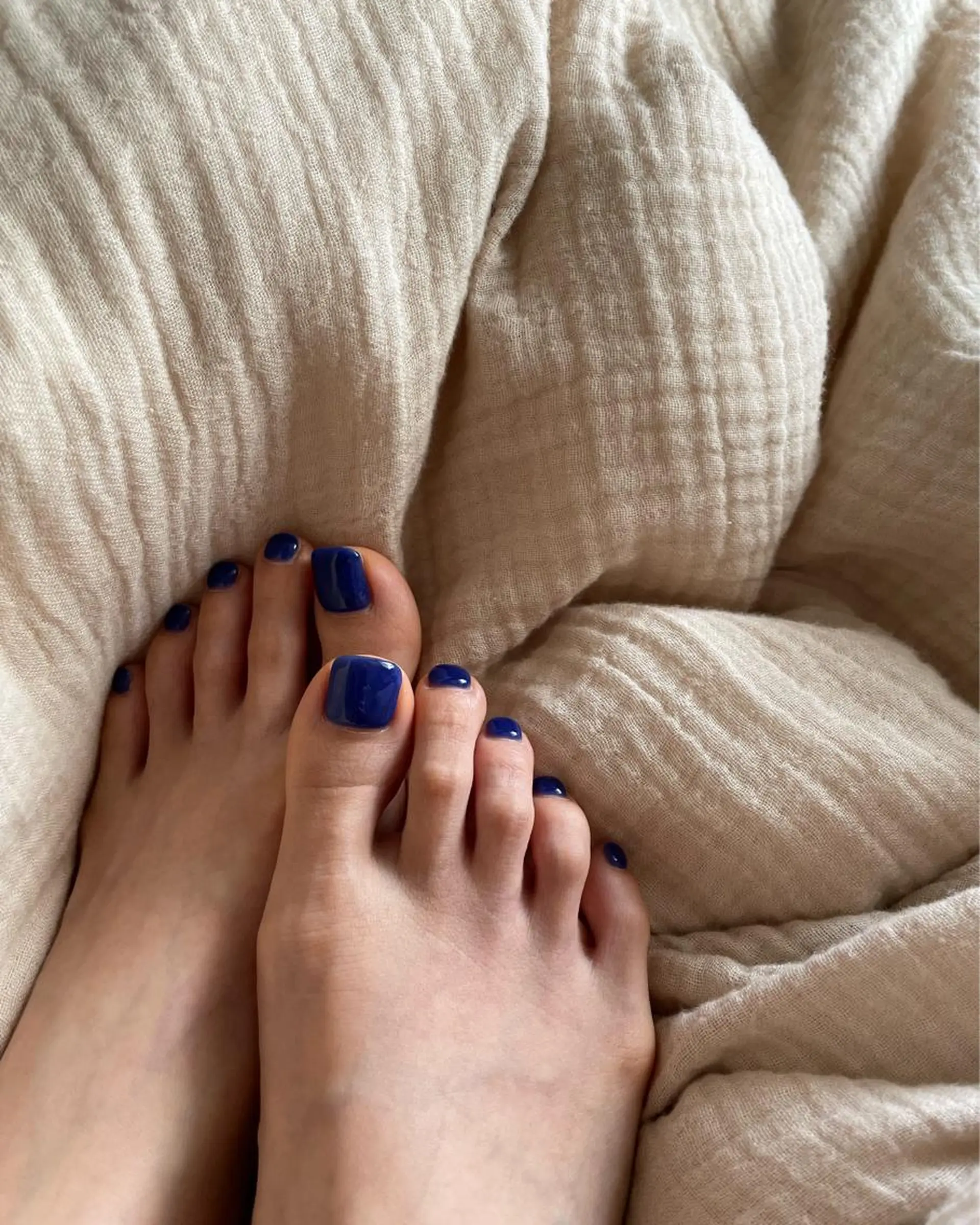 ネイル フットネイル ハンドネイル フットネイル kiii.__ ✴︎*のネイルデザイン