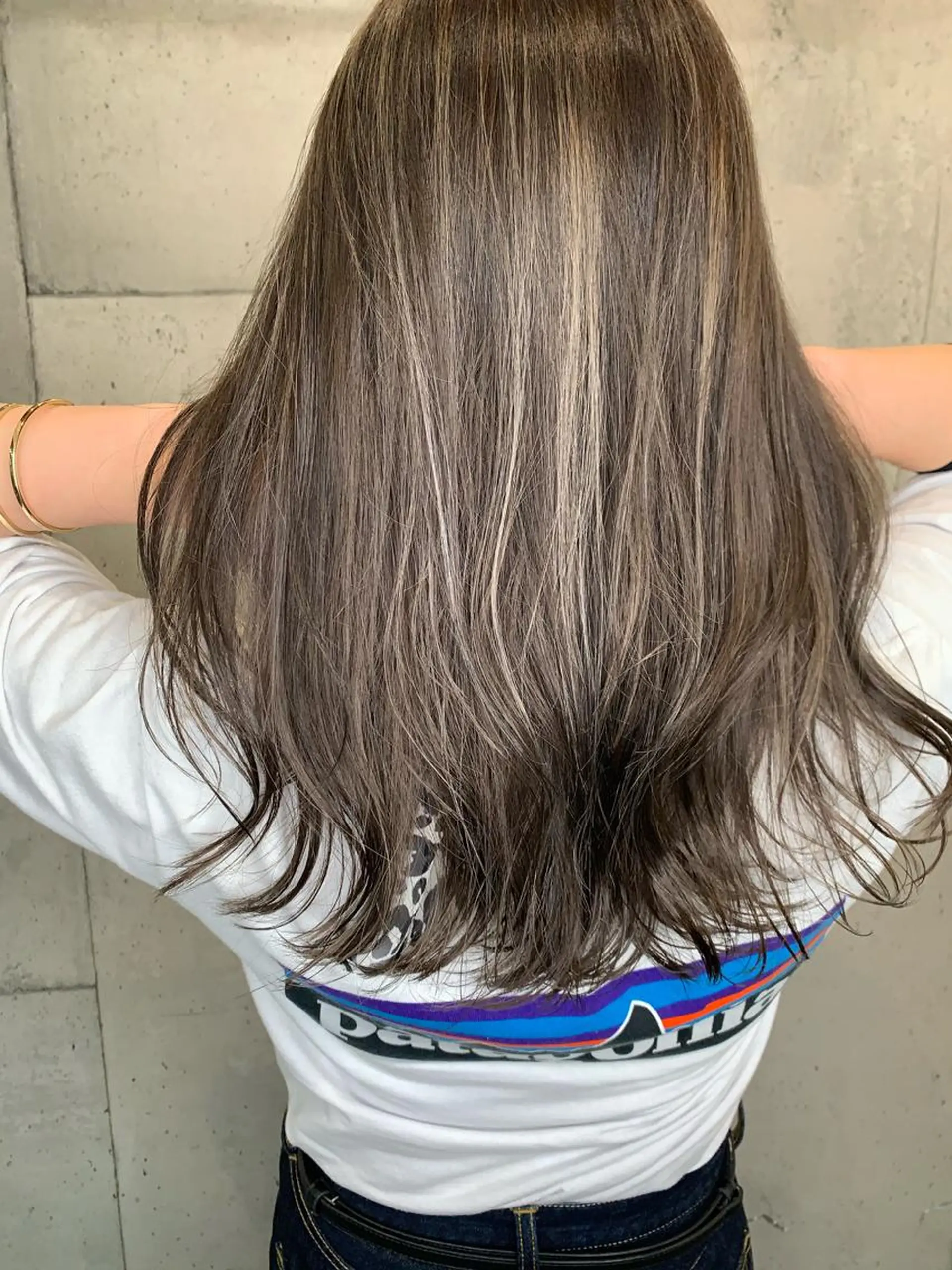 セミロング Mikuri 【Little】のヘアスタイル