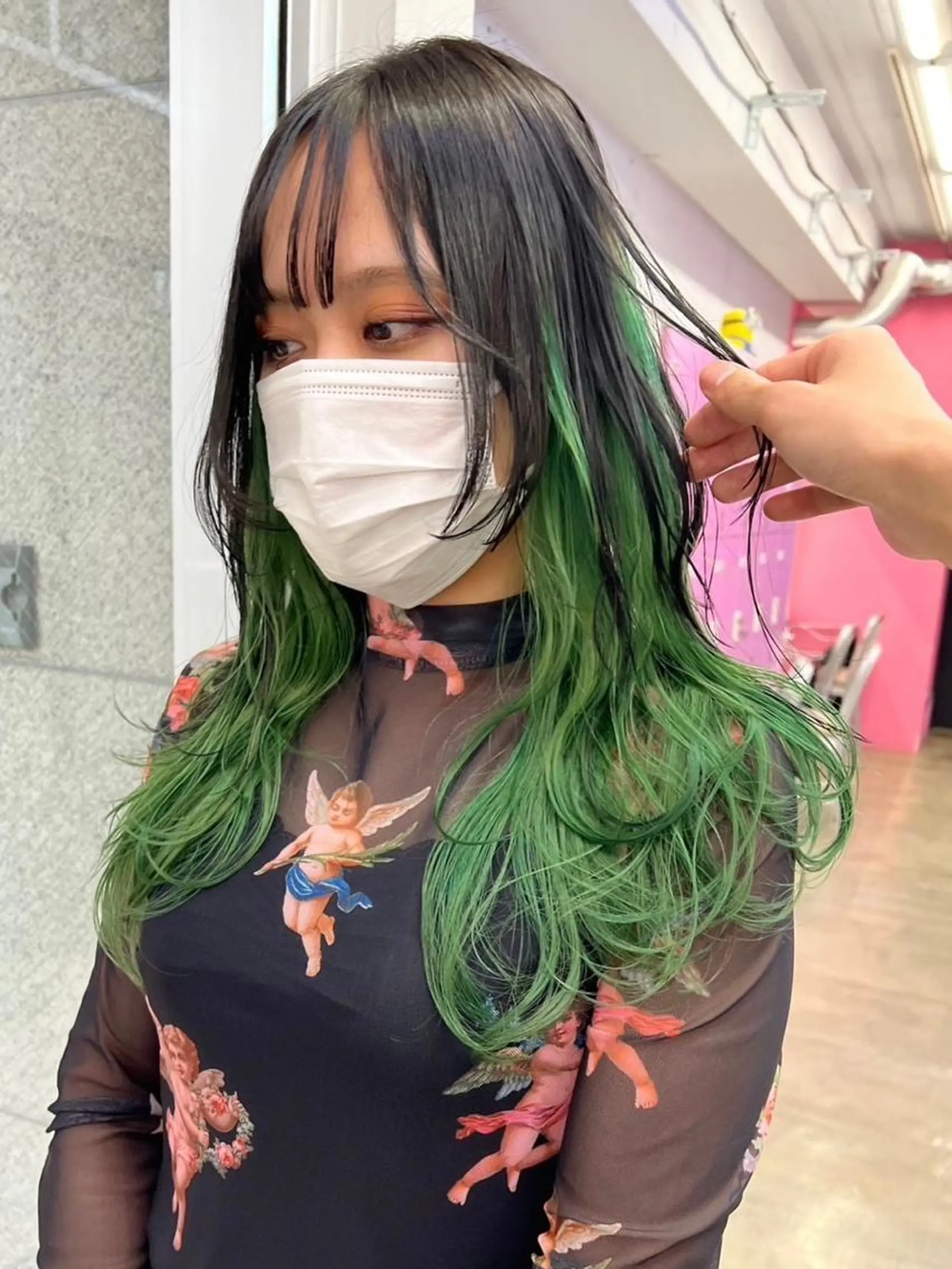 ロング 💥ウルフカット デザインあんな💥のヘアスタイル