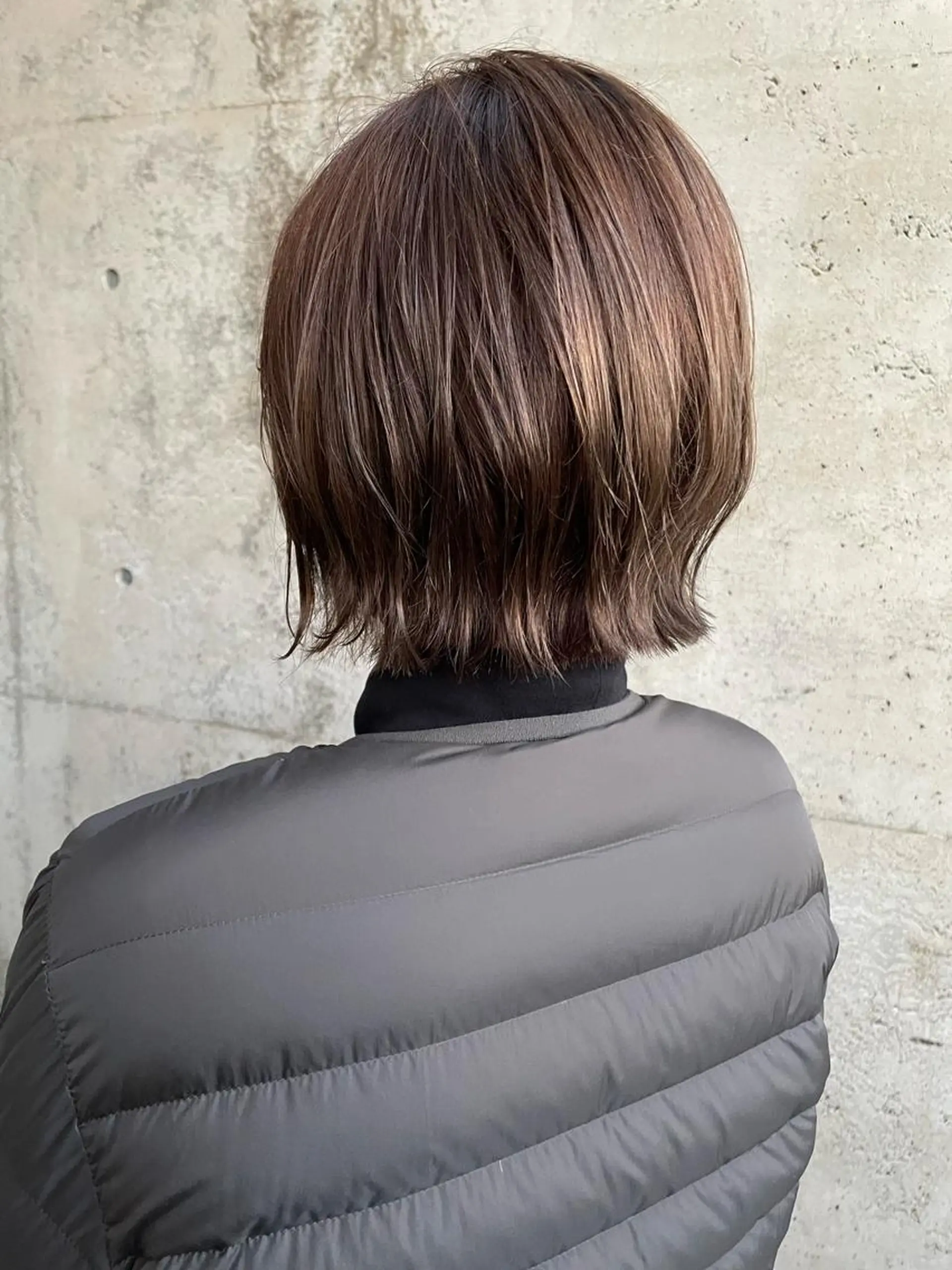ショート カラー 日高 香織のヘアスタイル