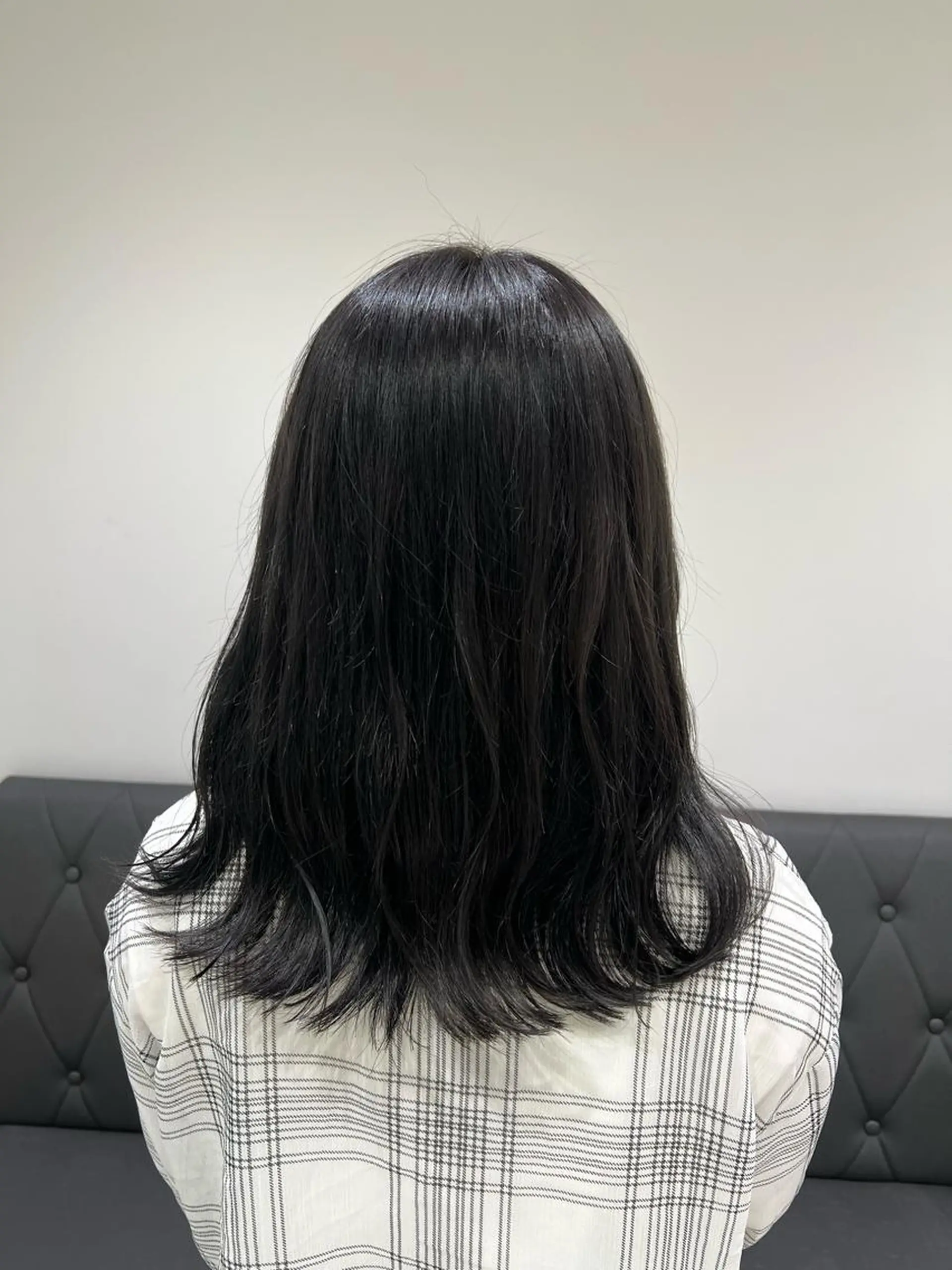 セミロング カラー 透明感カラー グレージュ イルミナカラー ヘアカラー トリートメント 【暖色カラー特化】 中山由梨のヘアスタイル