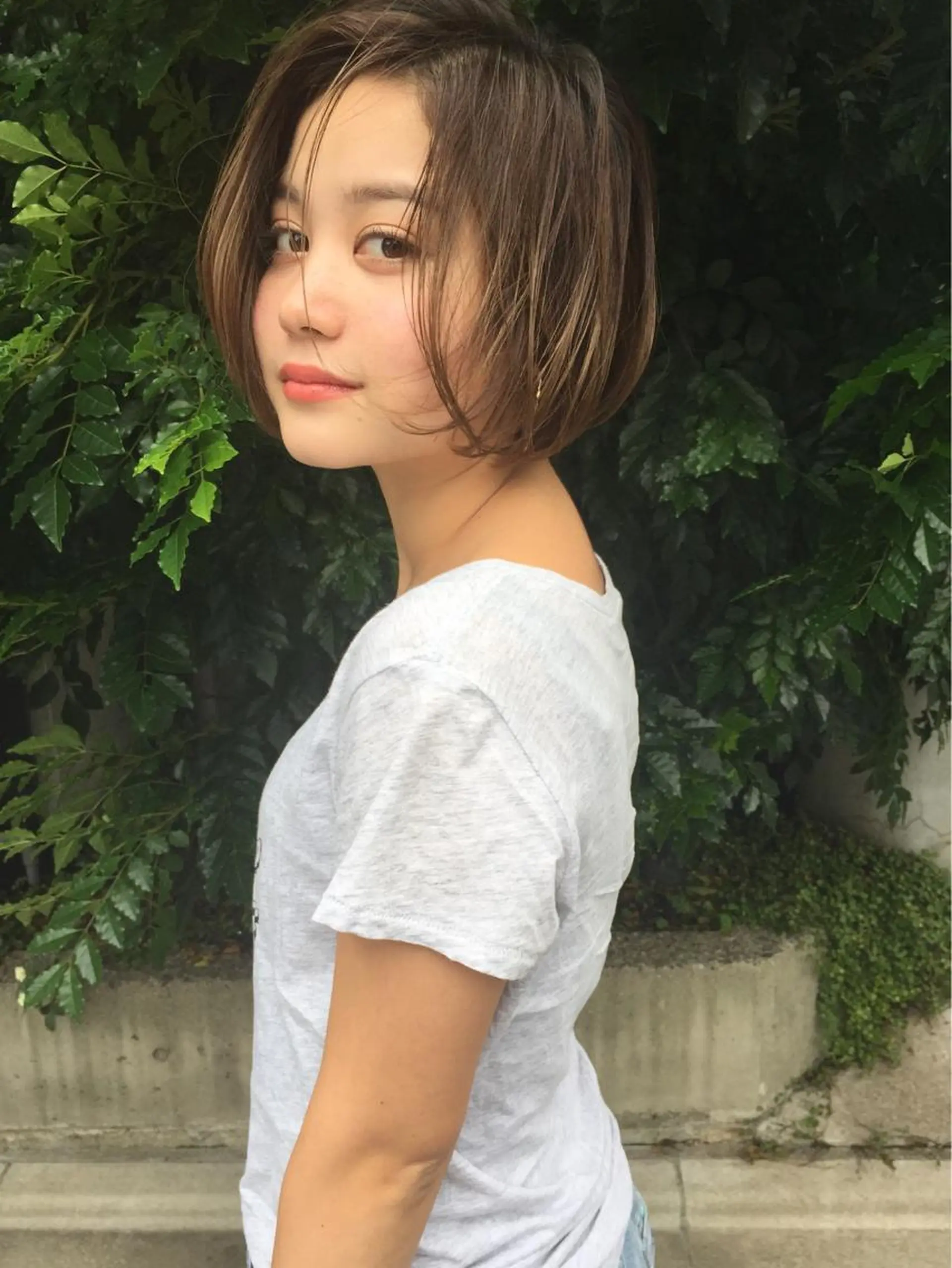 ショート カラー パーマ ヘアアレンジ メンズ キッズ ネイル マツエク・マツパ ショートボブ ボブ ショートヘア ショートネイル カット パーマ トリートメント 韓国風×透明感カラー 髪質改善オタベシンヤのヘアスタイル