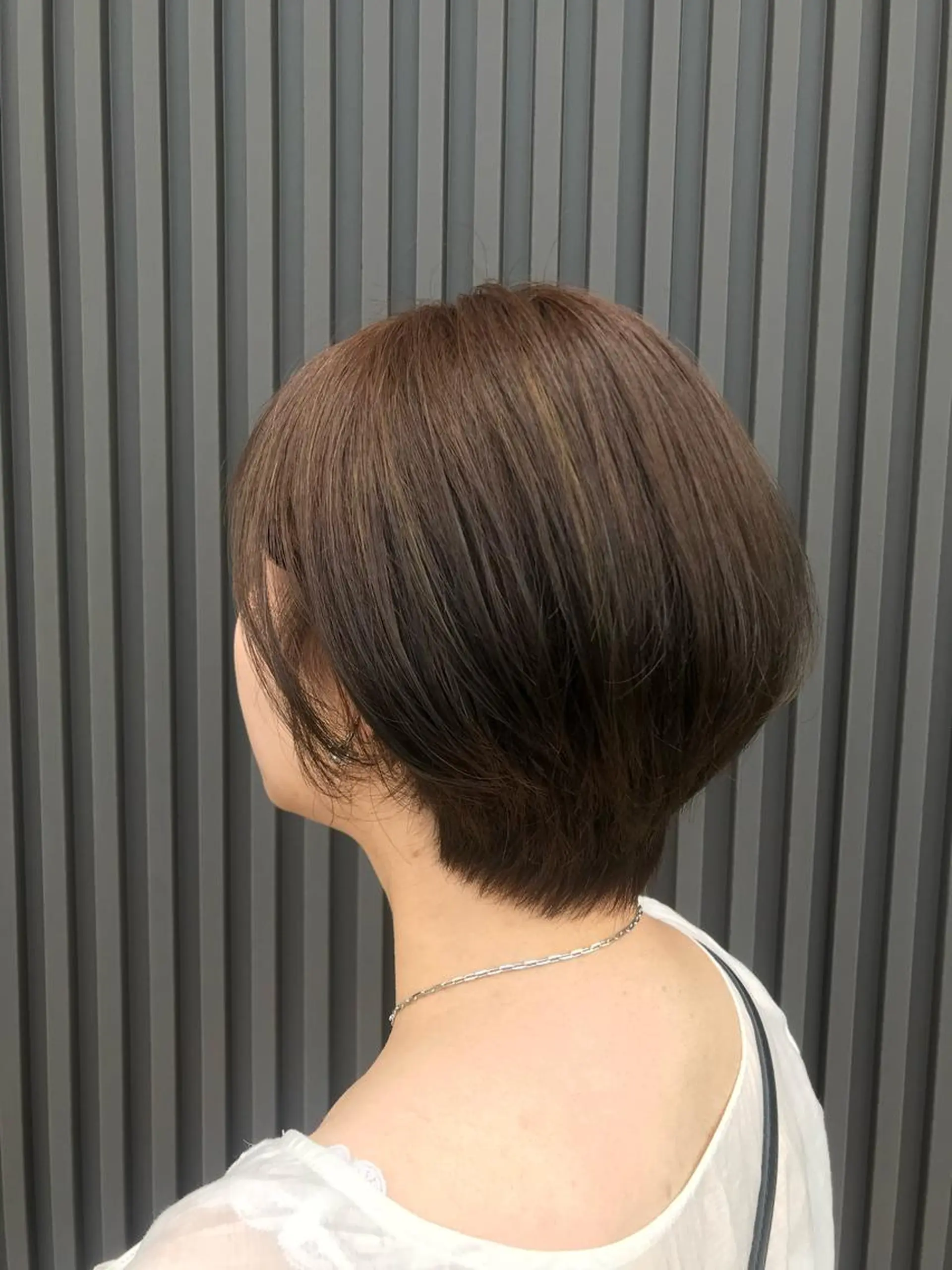 ショート 南 妃那のヘアスタイル