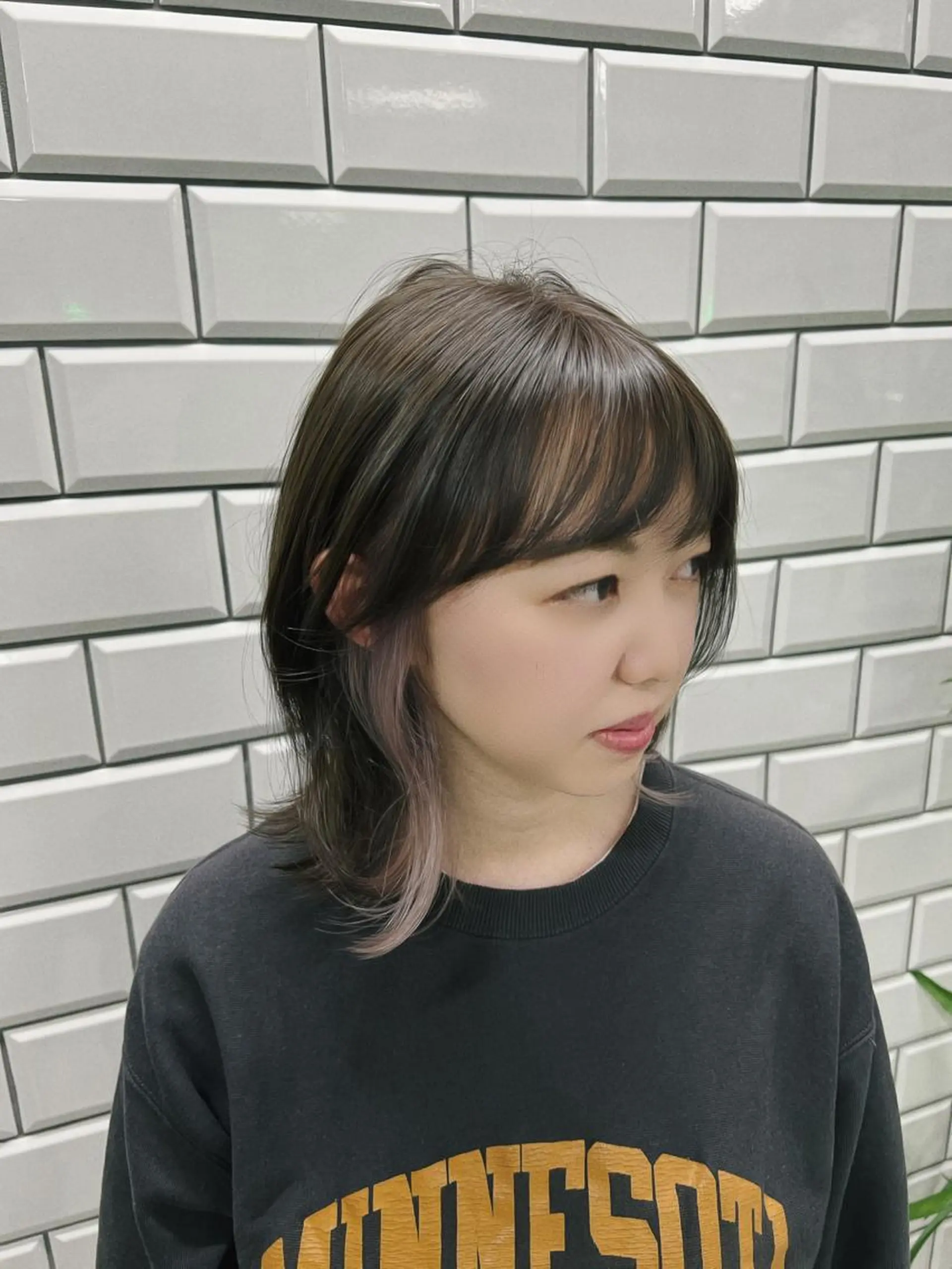 セミロング 髪質改善 韓国風ヘア ヘアカラー トリートメント newi ナカノのヘアスタイル