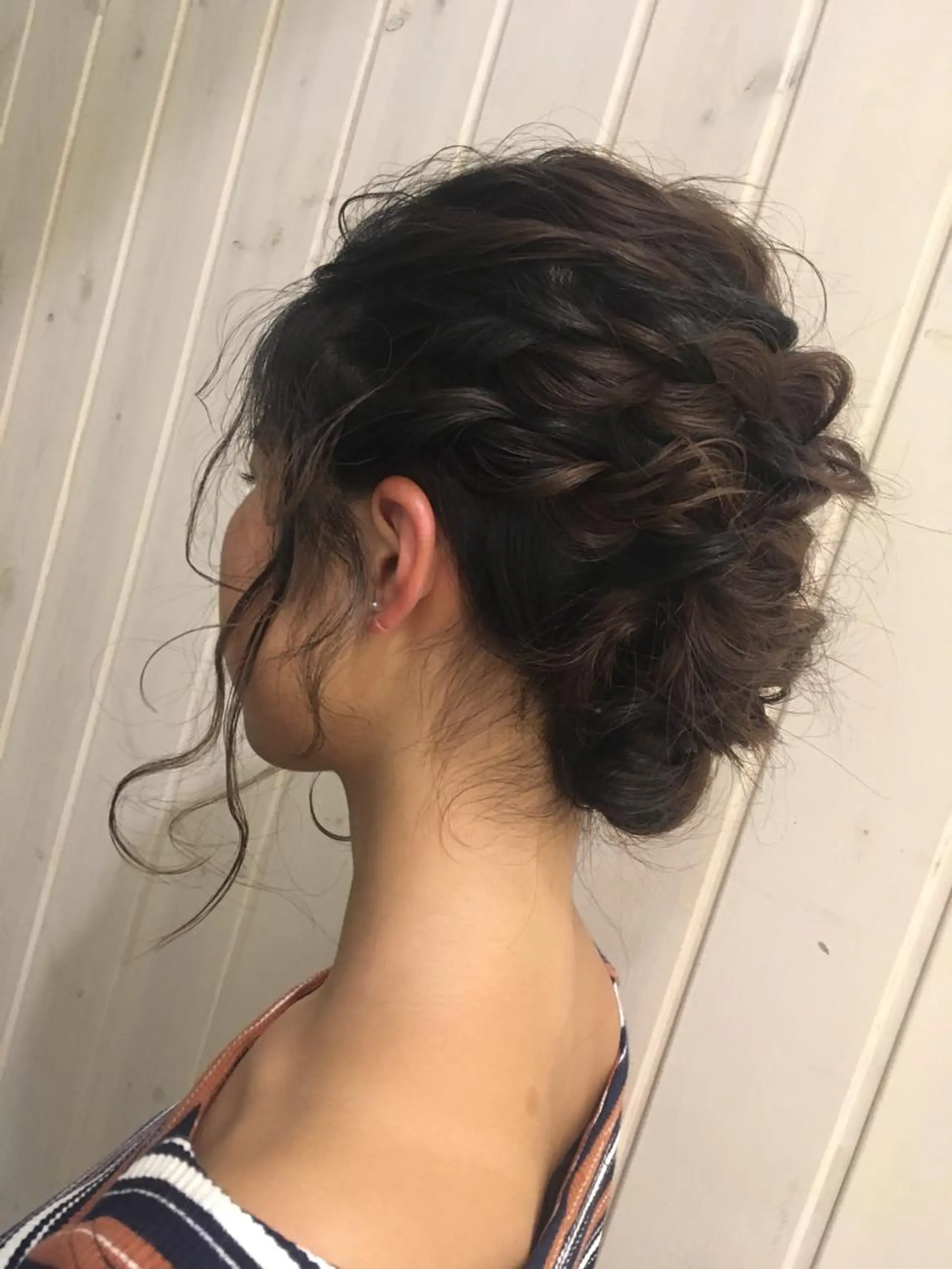 ヘアアレンジ 新中 茉莉香の眉毛・アイブロウイメージ