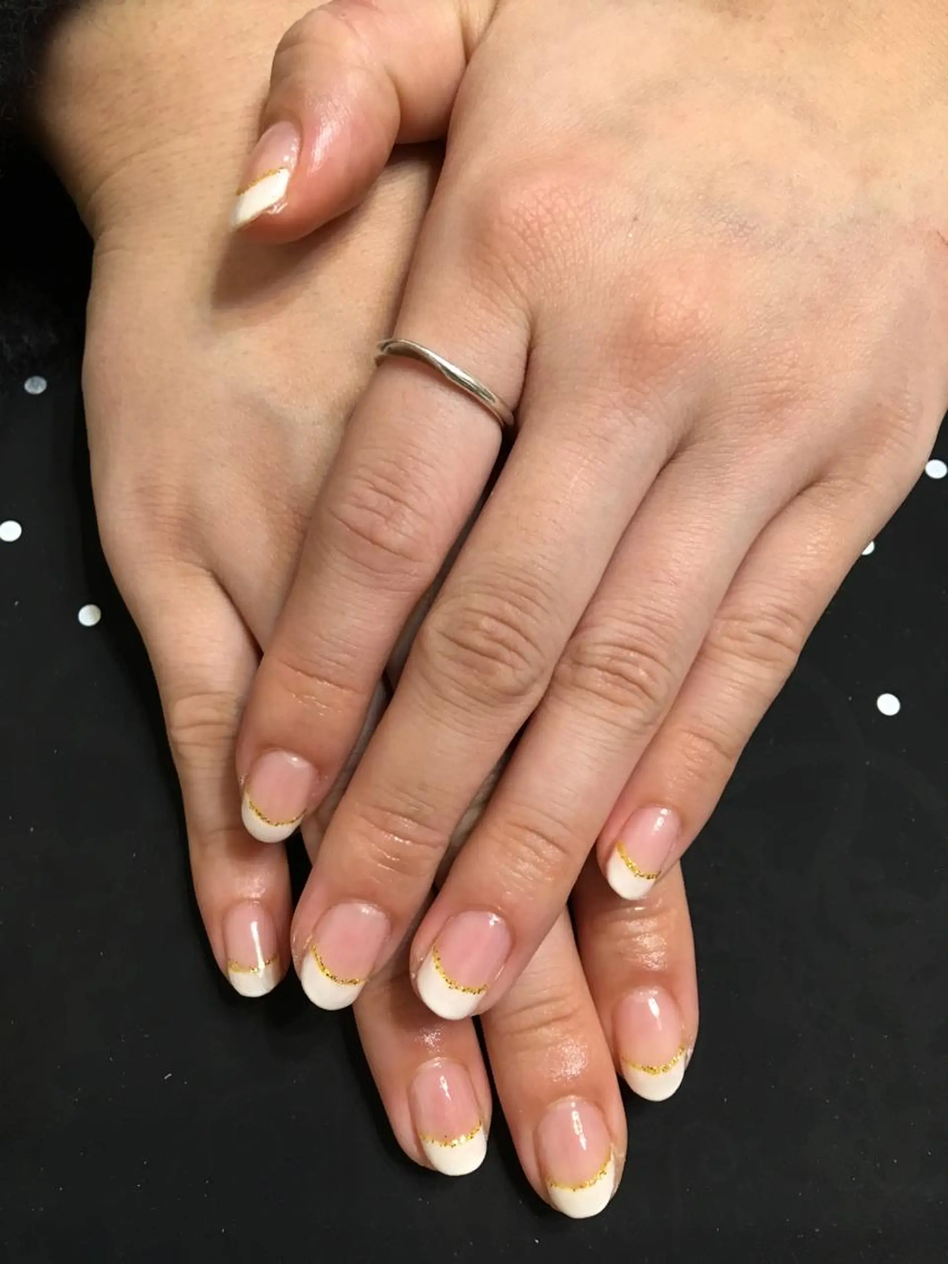 ネイル フレンチネイル ラメ(グリッター) ハンドネイル 🌈KANÅKO 🌈のネイルデザイン