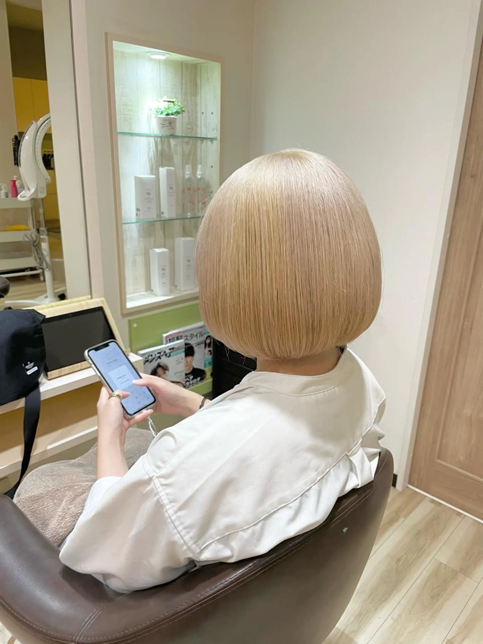 ショート カラー 🌈派手髪ハイトーン 🌈鈴木亮太🌈のヘアスタイル