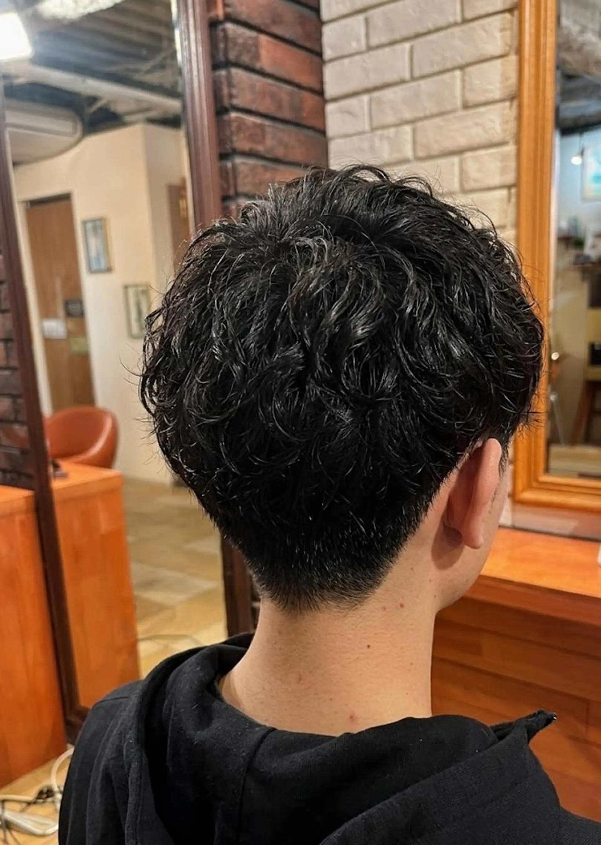 パーマ ショート スパイラルパーマ カット パーマ トリートメント ヘッドスパ flencia 丸 和博|カットのヘアスタイル