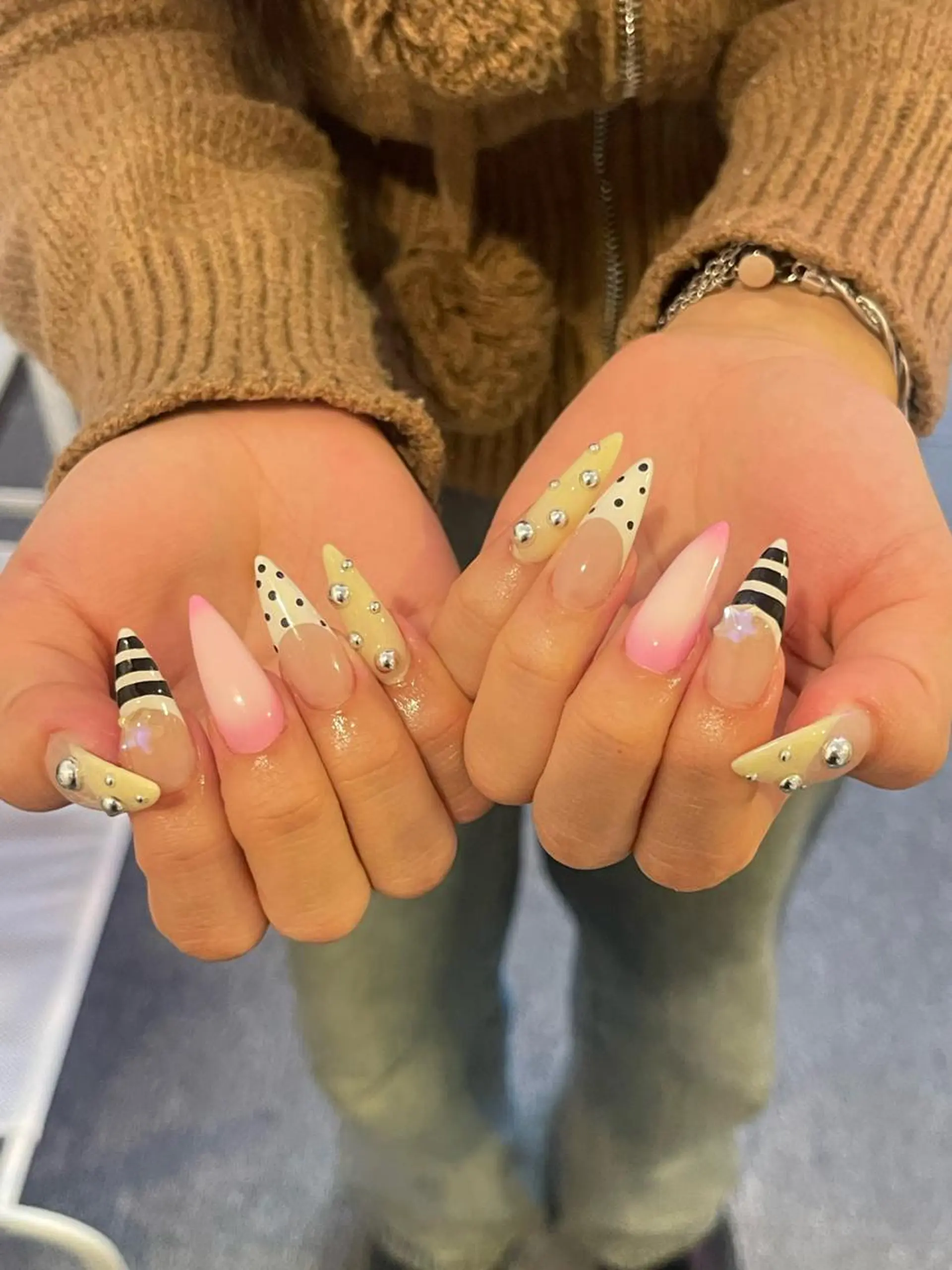 ネイル ボルドー チークネイル 長さ出し フレンチネイル ジェルネイル アンアンBelle Nail 池袋のネイルデザイン