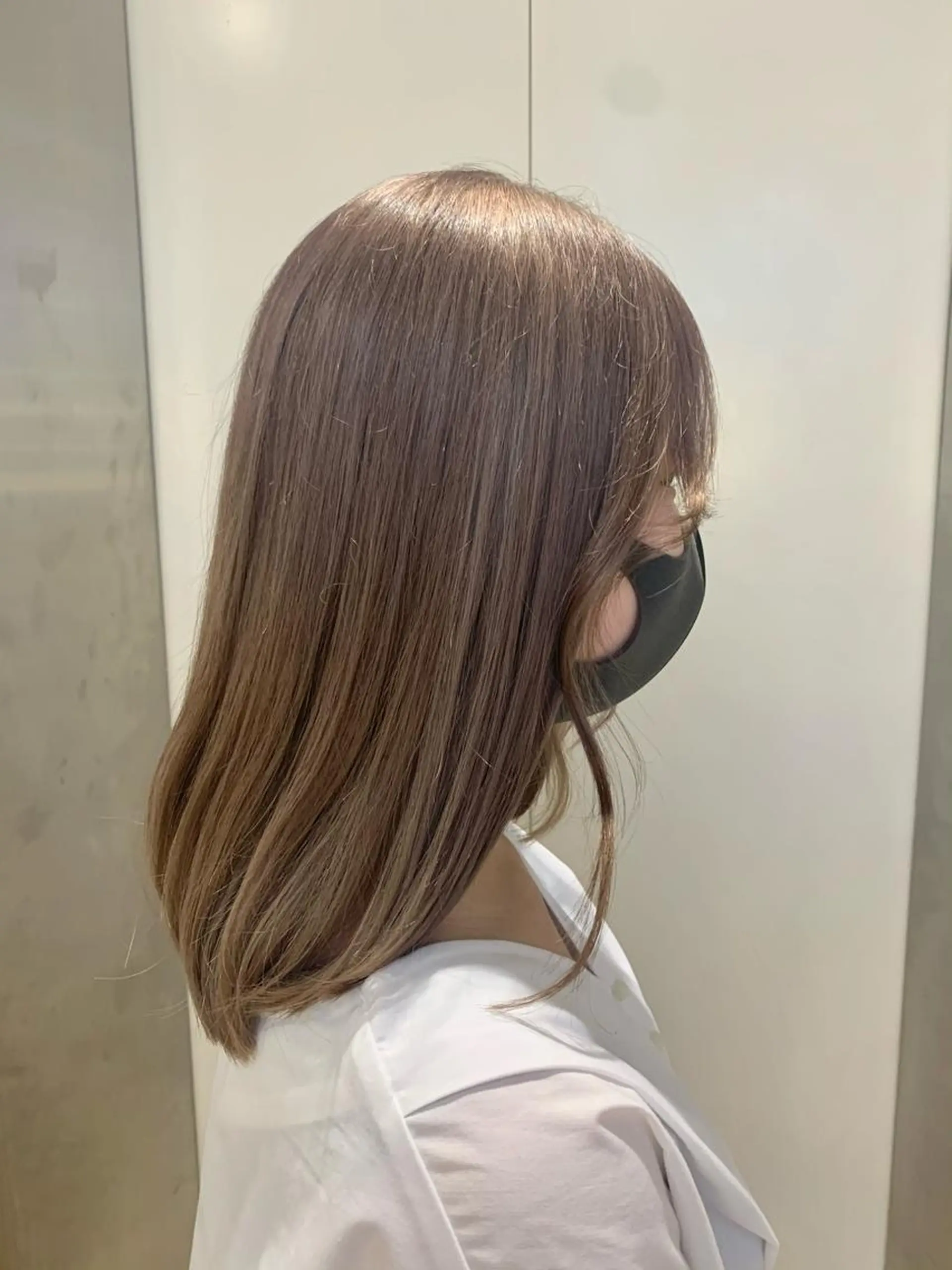 セミロング カラー Kazusa/川越/ エクステ/ハイトーンのヘアスタイル