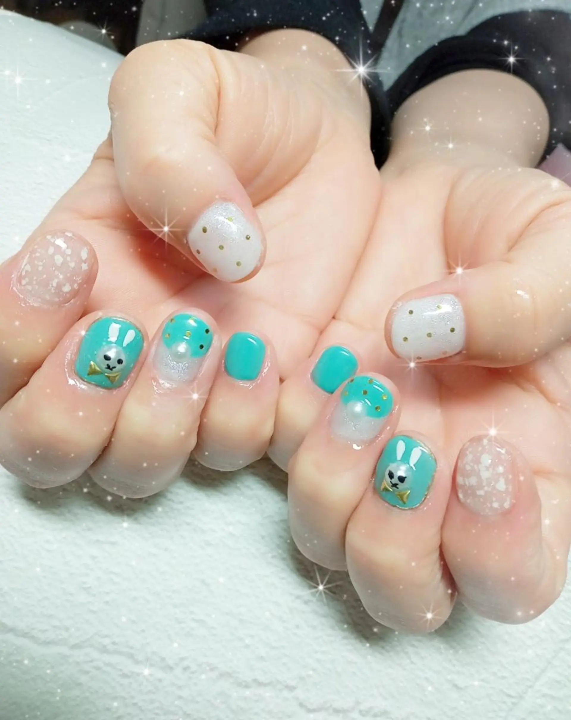 ネイル ドット フレンチネイル グリーン キラキラネイル シンプルネイル ハンドネイル flure de neige yukiのネイルデザイン