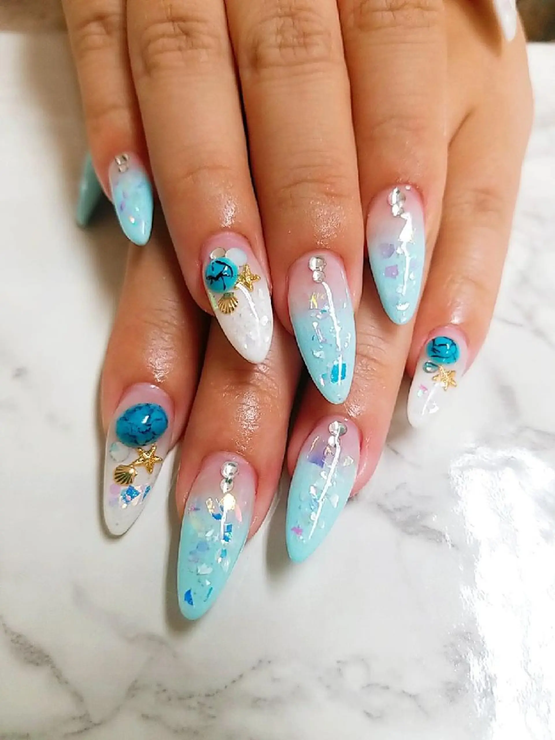 ネイル スカルプ指名No.1 河野　雑誌掲載サロンのネイルデザイン