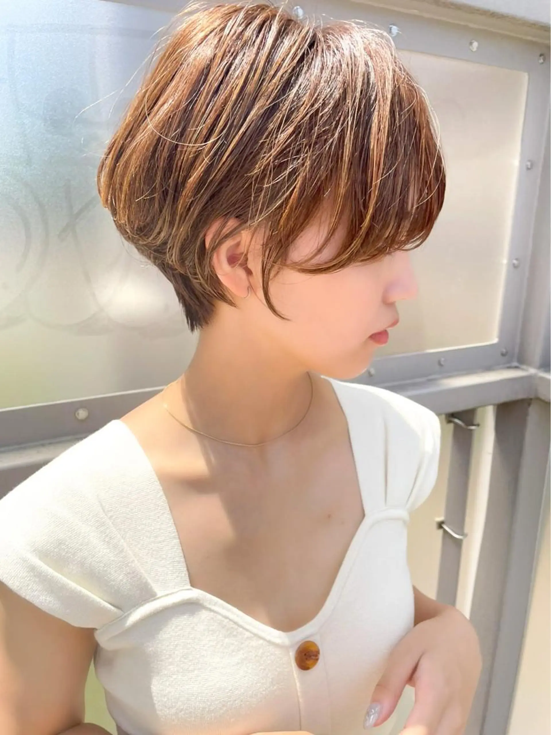 ショート 三鷹で1番ショート ボブをカットする新谷のヘアスタイル