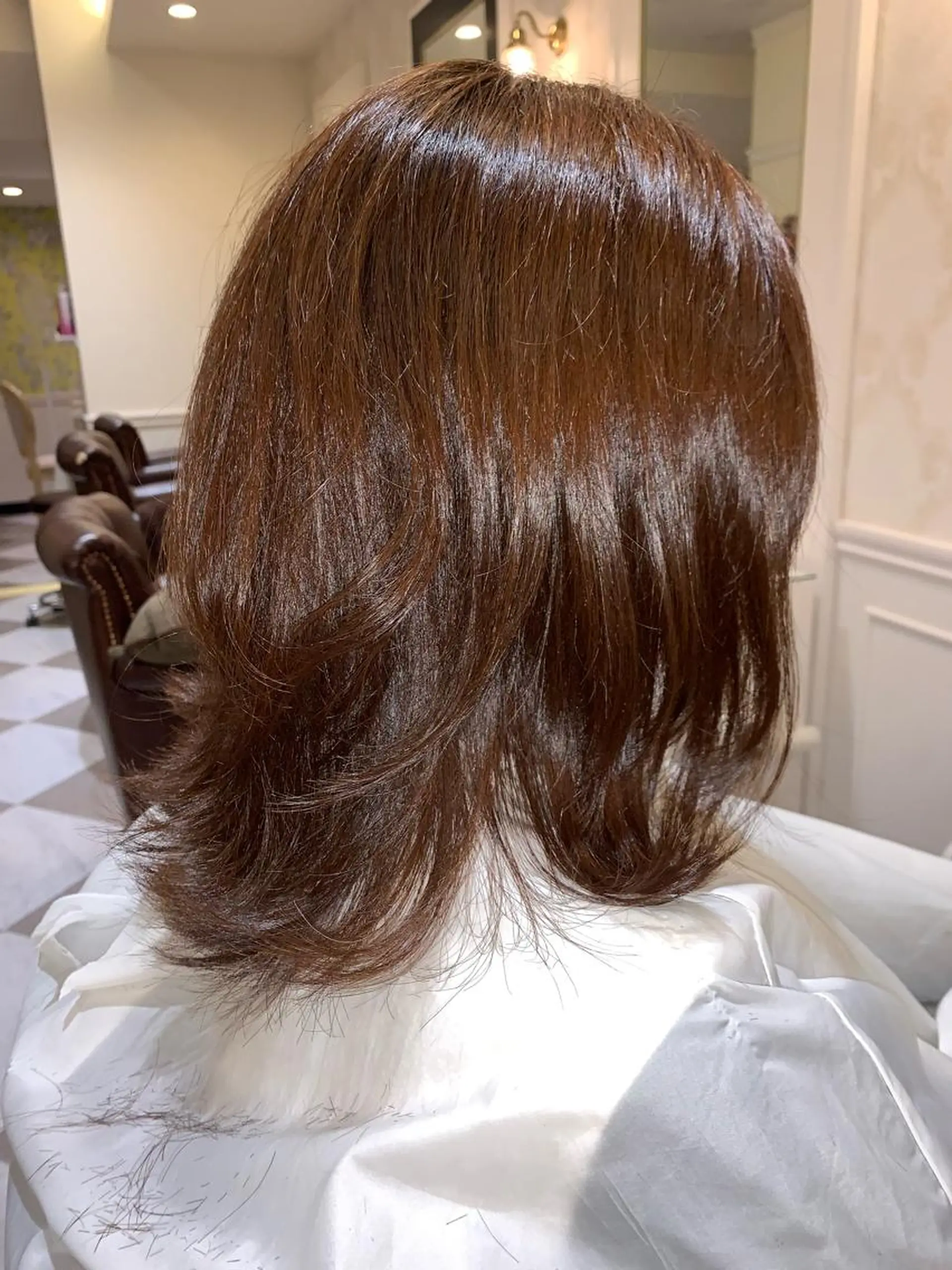 ミディアム 粟田 めぐみのヘアスタイル