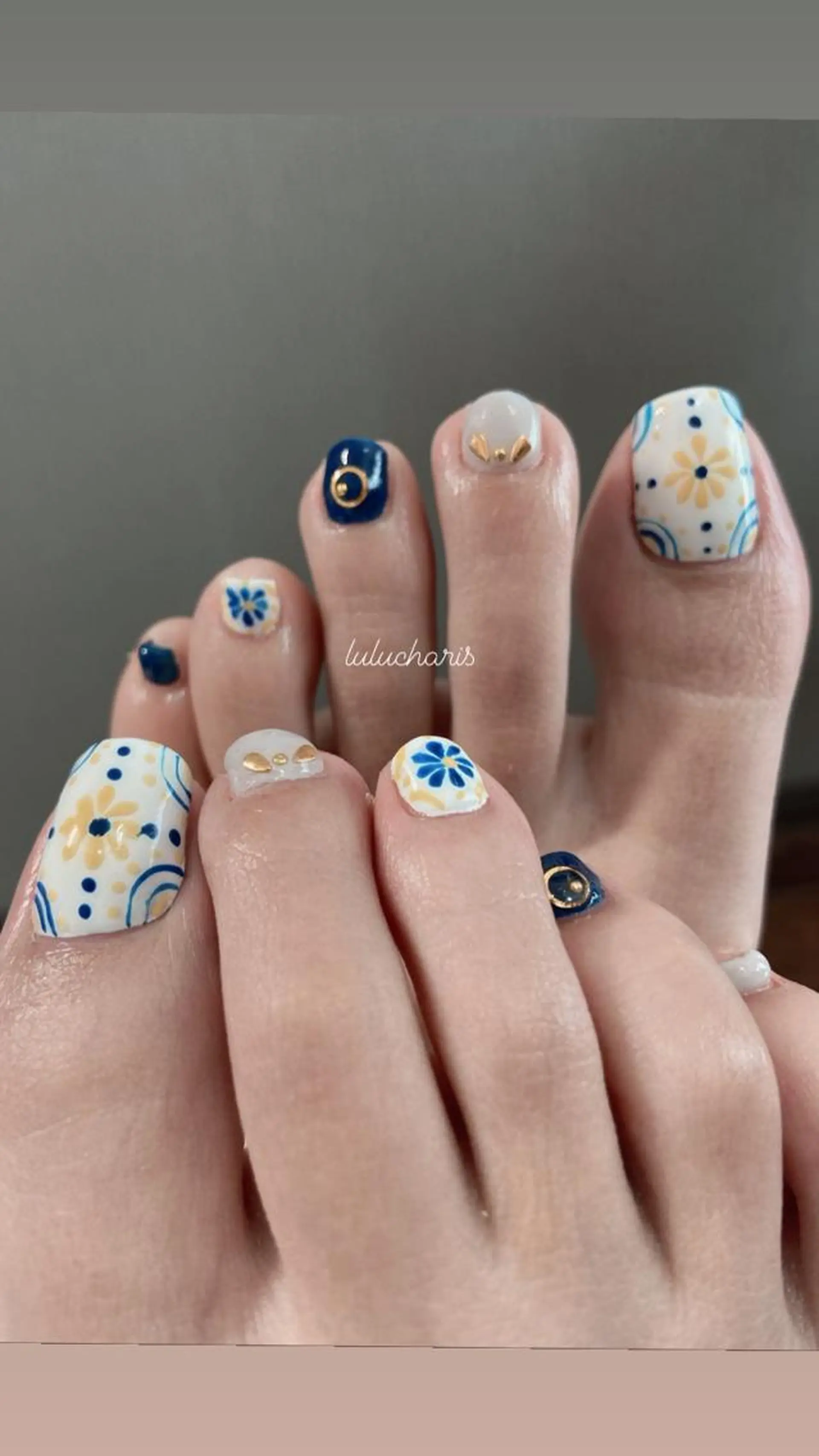 ネイル フットネイル 持ち込み lulucharis nailのネイルデザイン