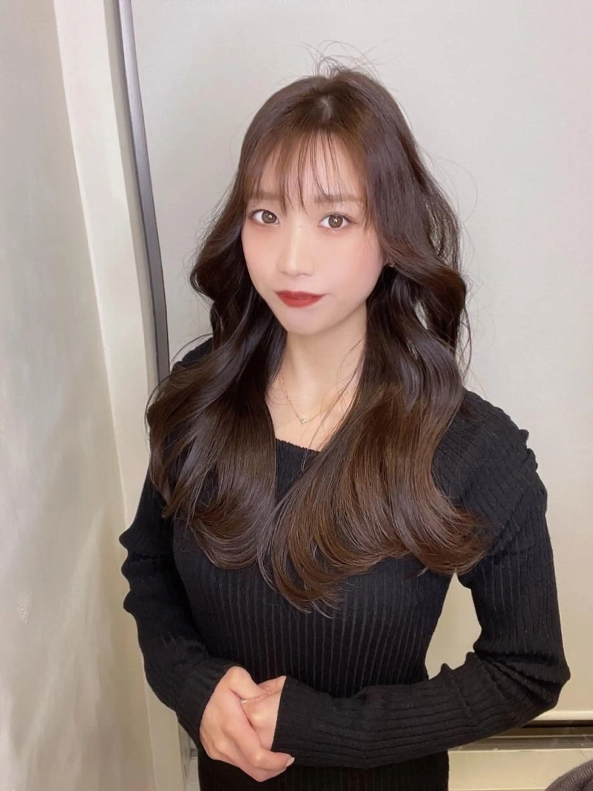 ロング カラー ミストバング ブリーチ ケアブリーチ ダブルカラー イヤリングカラー トリートメント ヘアセット 🩵アンブレラカラー 髪質改善 丸尾】のヘアスタイル
