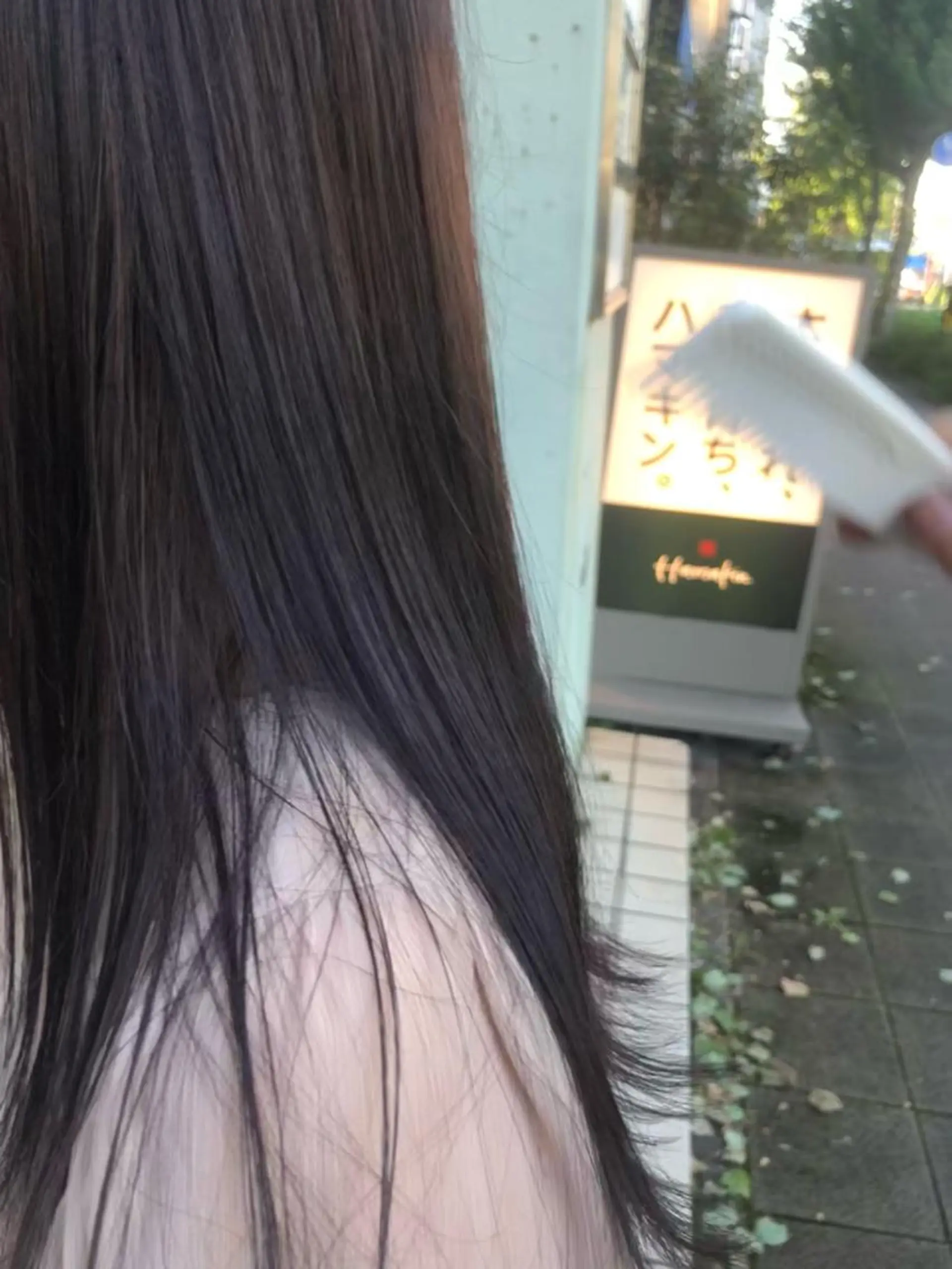 カラー ラベンダーカラー 竹内 絢香のヘアスタイル