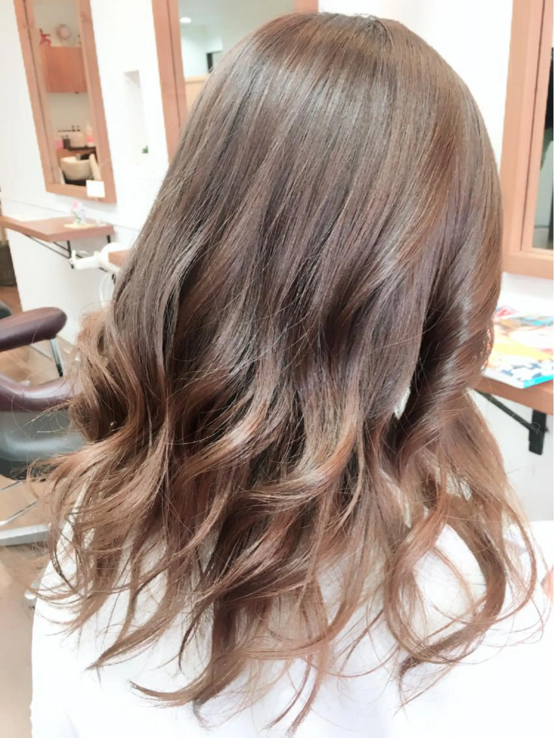 ミディアム カラー ブリーチ毛縮毛矯正 👑山口のヘアスタイル