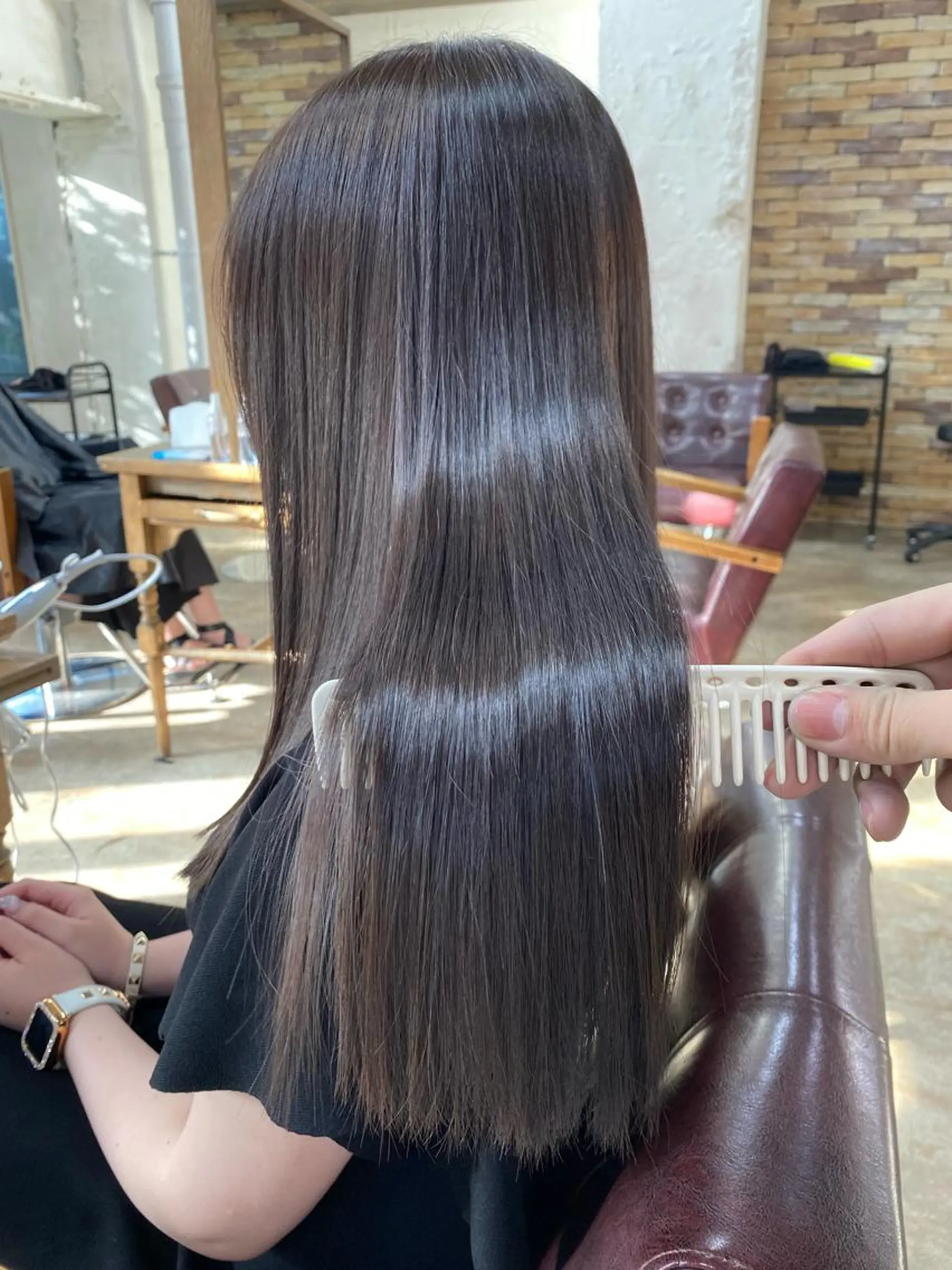 ロング カラー 透明感カラー オリーブグレー トリートメント カット ヘアカラー トリートメント ミニモお気に入り数 No.1宍戸雄弥のヘアスタイル