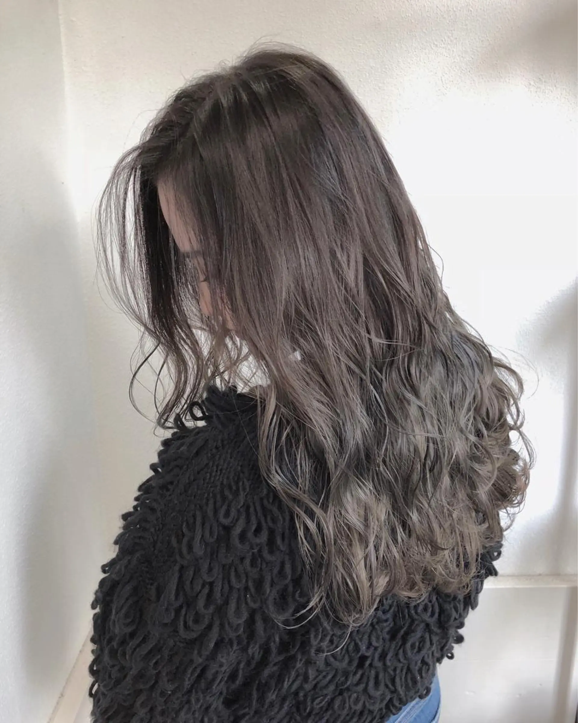 ミディアム カラー ヘアアレンジ バレイヤージュ グレージュ レイヤーカット カット ヘアカラー トリートメント GiseL天神カラー 髪質改善/ブリーチのヘアスタイル