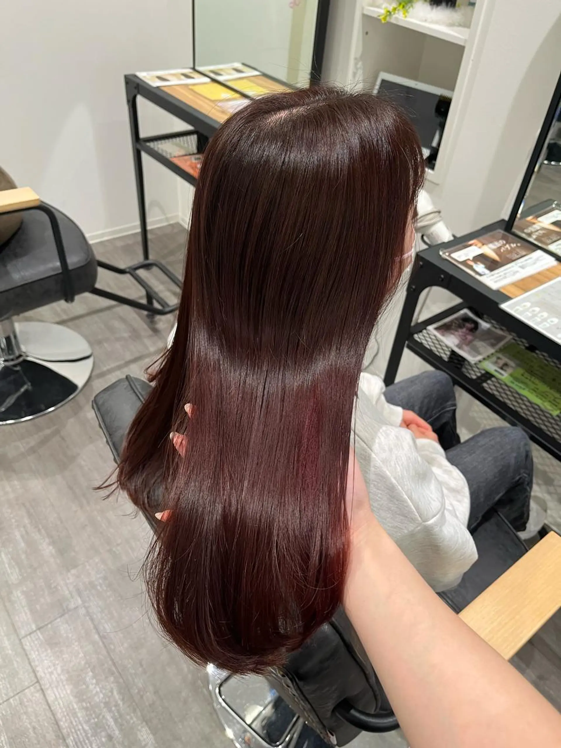 カラー ピンクカラー cocotte宜喜 弘希のヘアスタイル