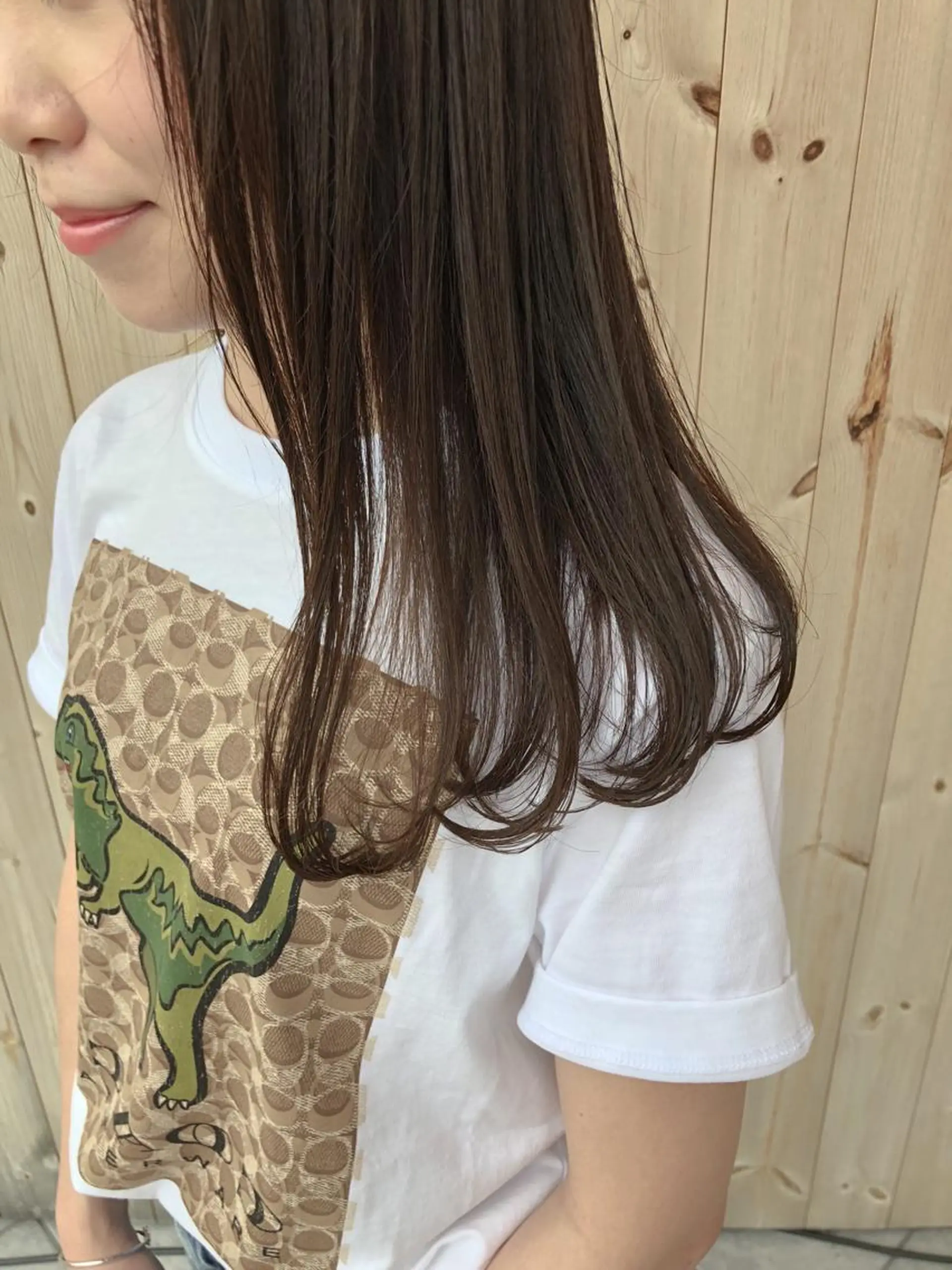 セミロング カラー ベージュカラー 房川 尚人のヘアスタイル