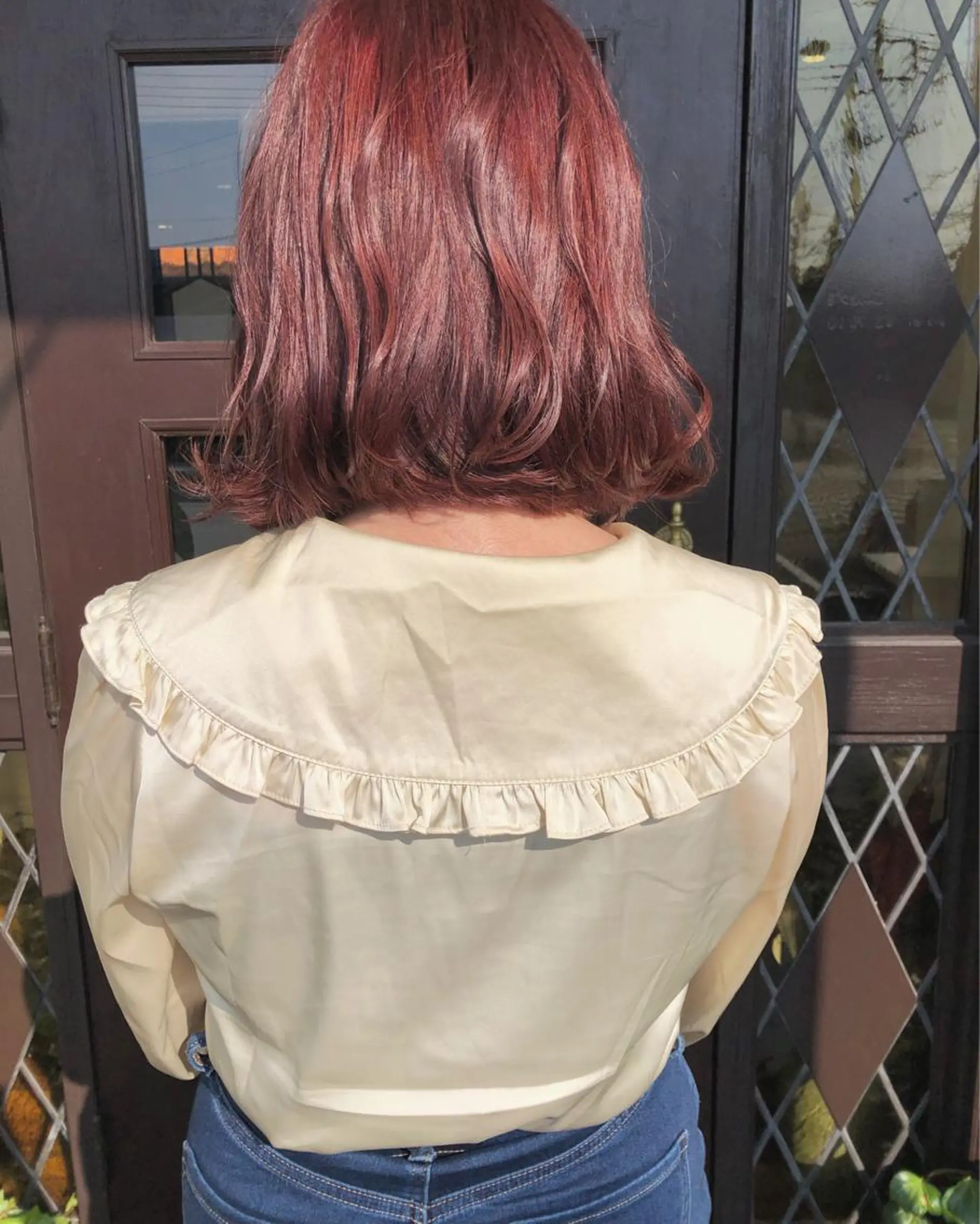 ショート カラー カット ヘアカラー 縮毛矯正 トリートメント 江原 彩華のヘアスタイル