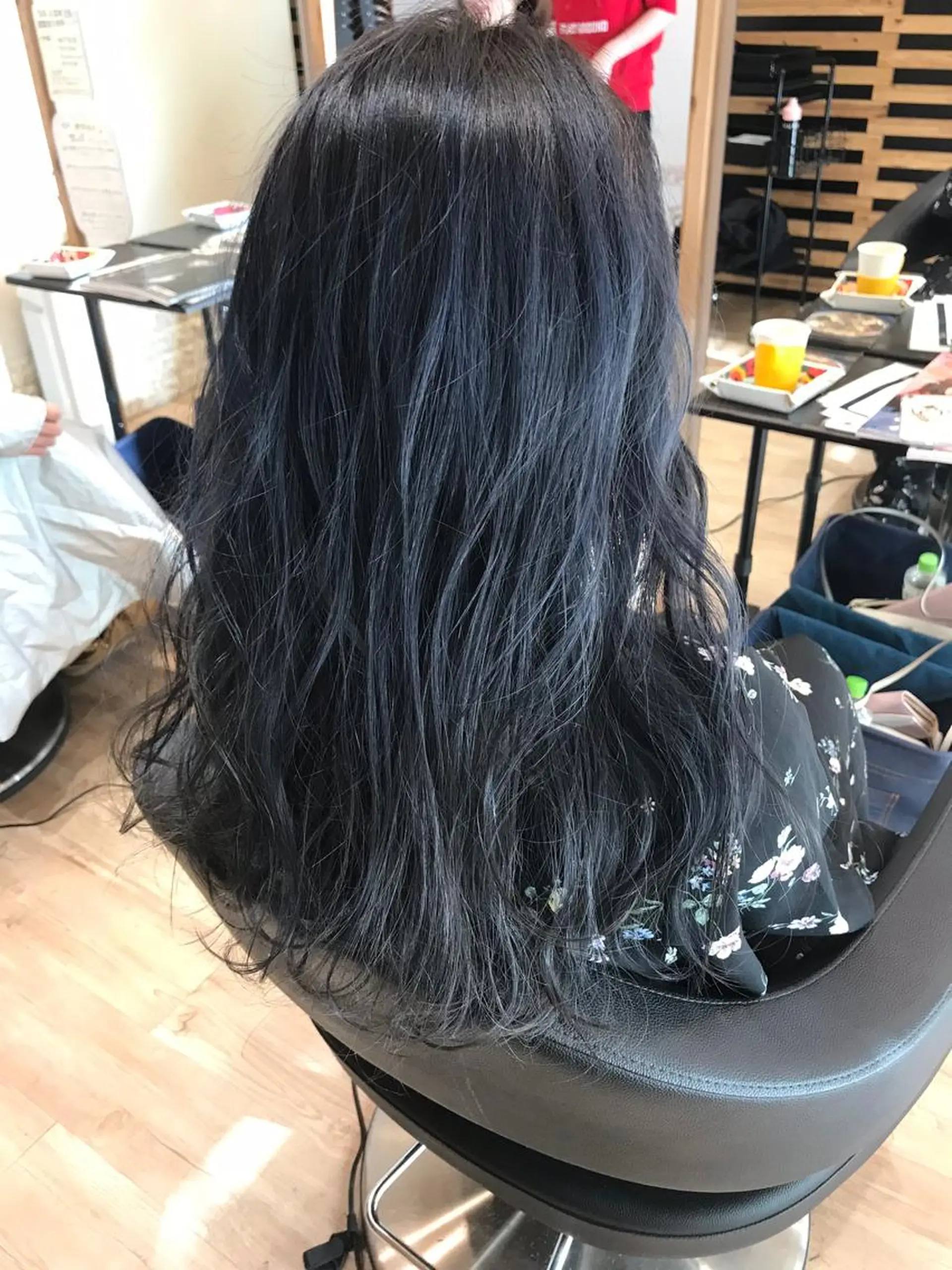 セミロング カラー ブルーカラー ブルージュ ヘアカラー 大久保 隆蔵のヘアスタイル