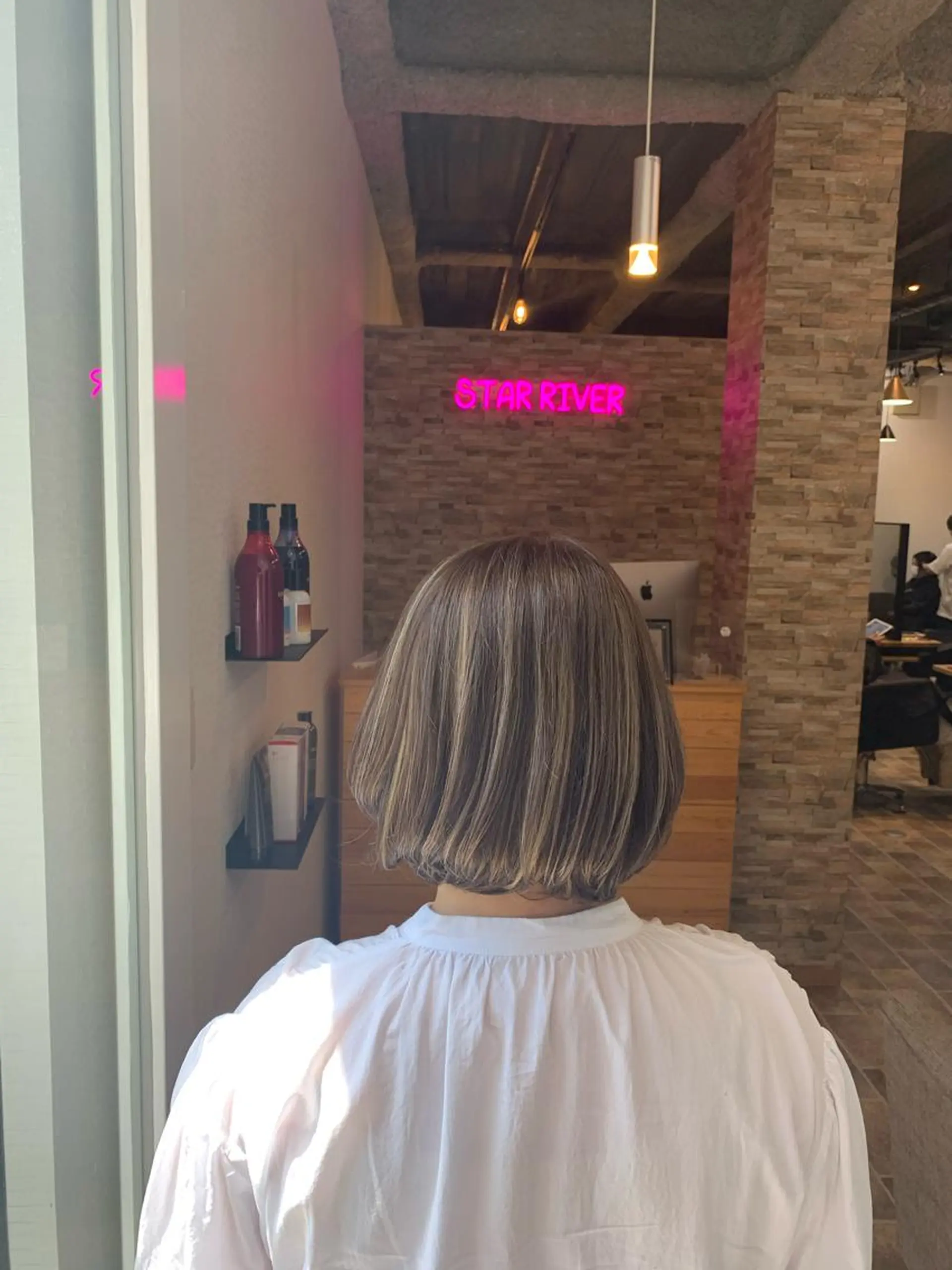 ミディアム 吉田 聡一のヘアスタイル