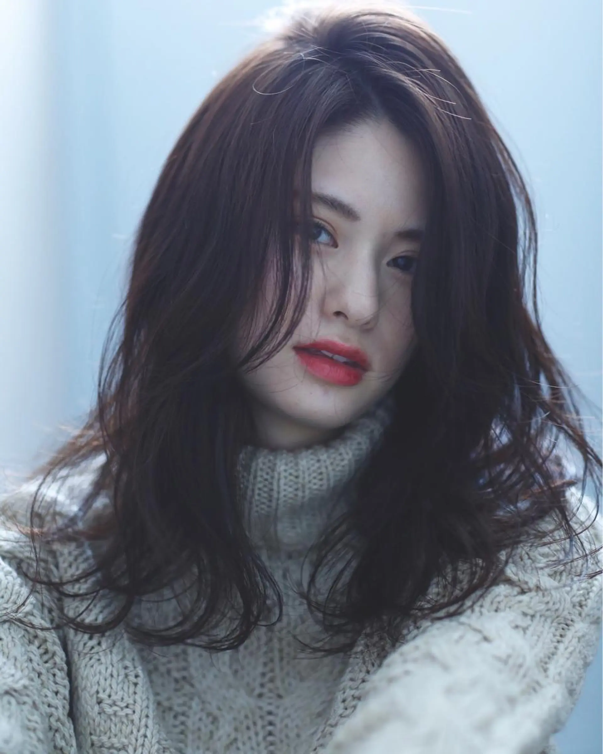 ミディアム セミロング カラー パーマ conne& ririのヘアスタイル