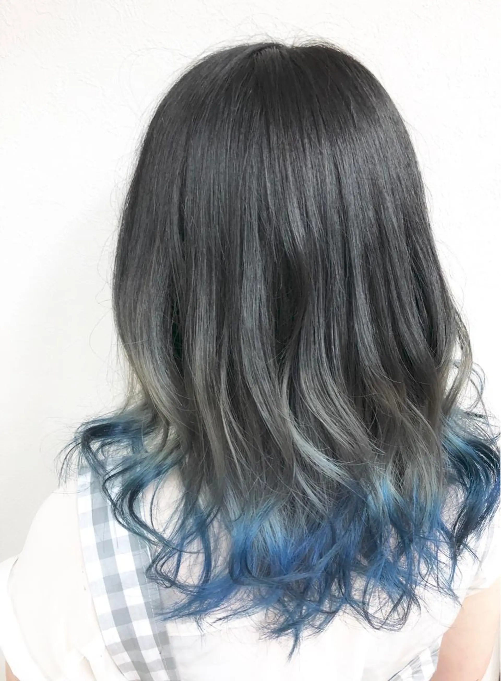 カラー エクステ/コスパ◎ /メンズ!白石宇由のヘアスタイル