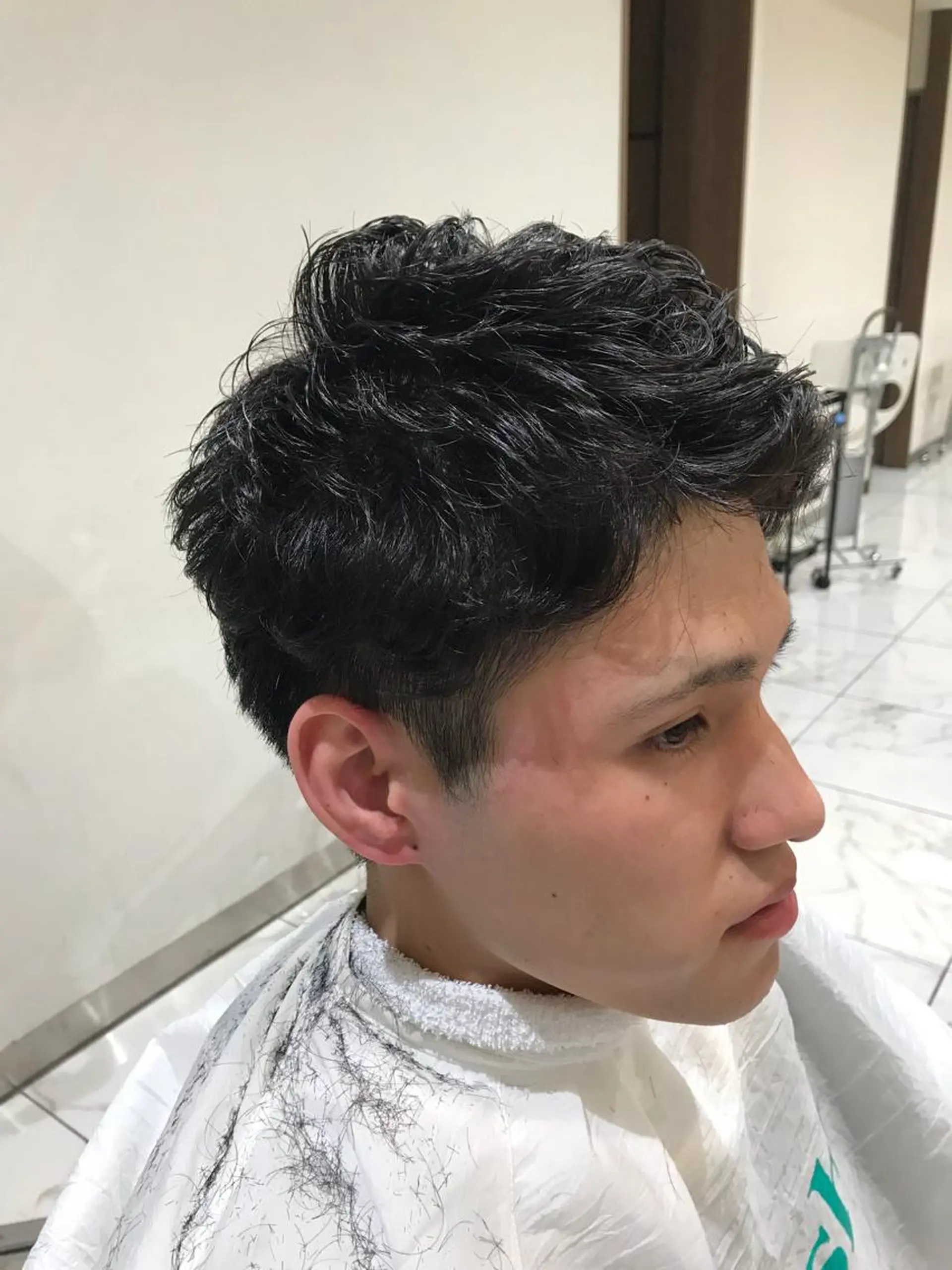 ショート パーマ メンズ 【メンズ縮毛矯正】 田中秀斗のヘアスタイル