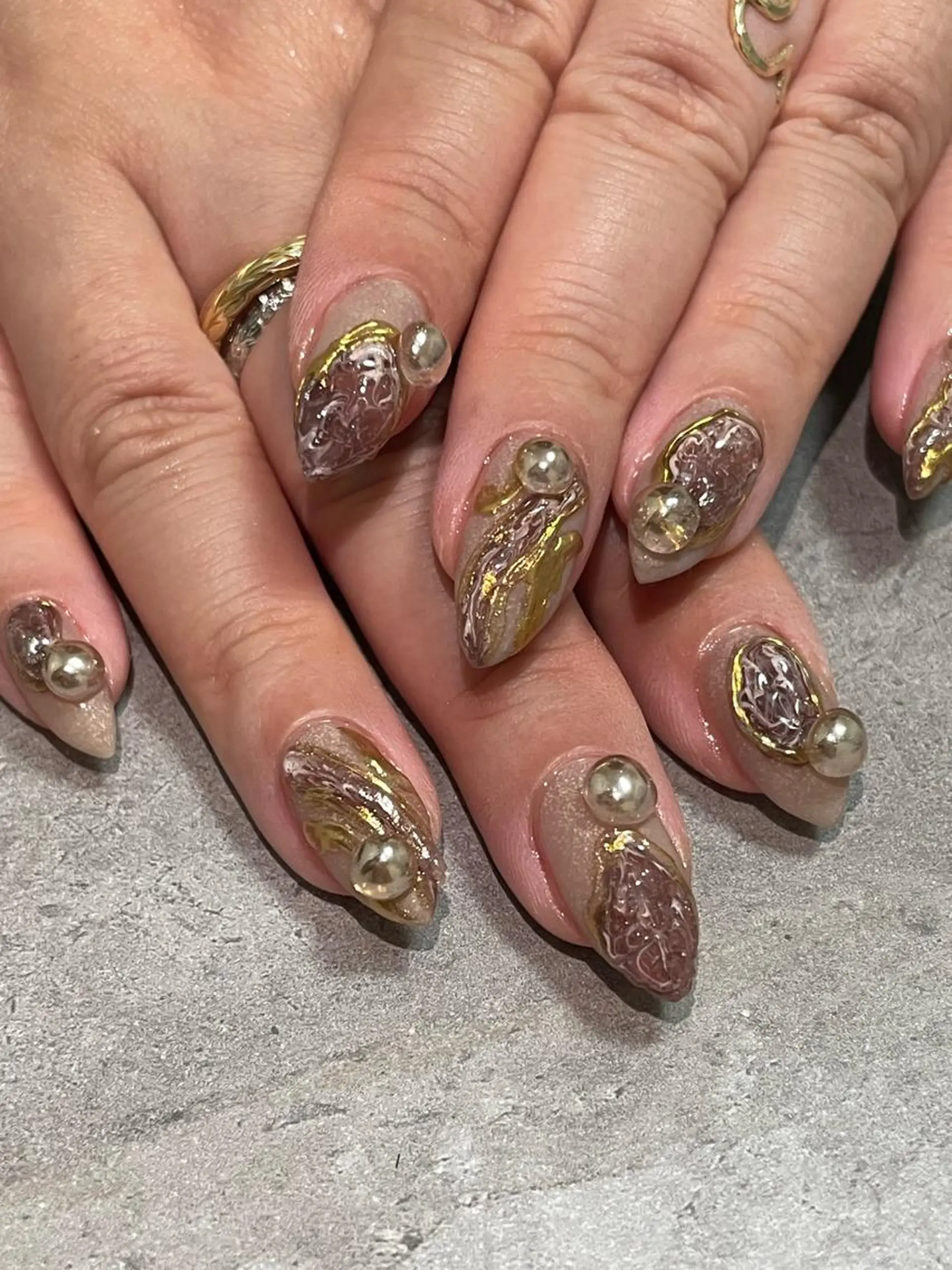 ミディアム ネイル YUNA FUKUDAのネイルデザイン