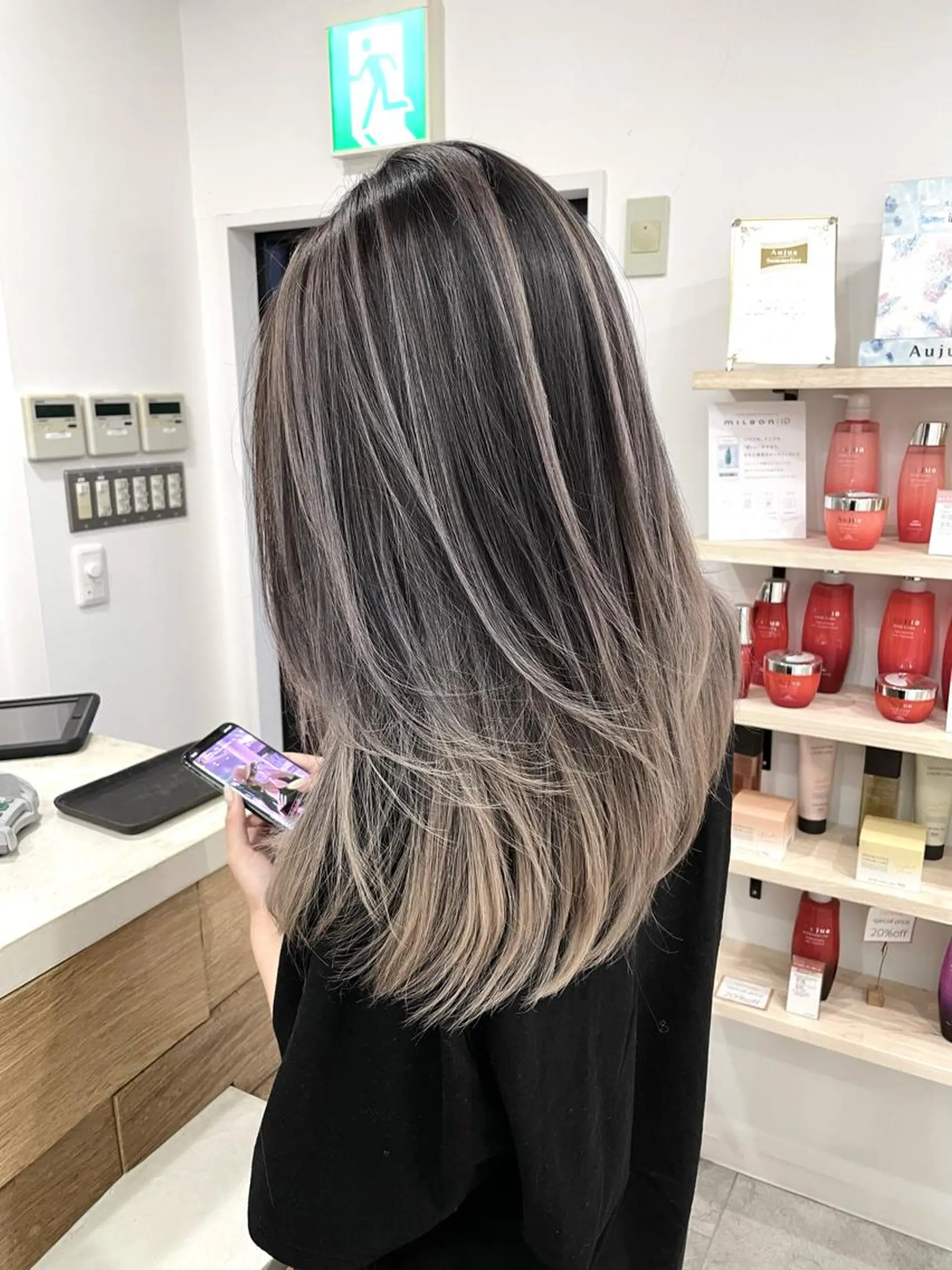 ミディアム 小山 一之のヘアスタイル