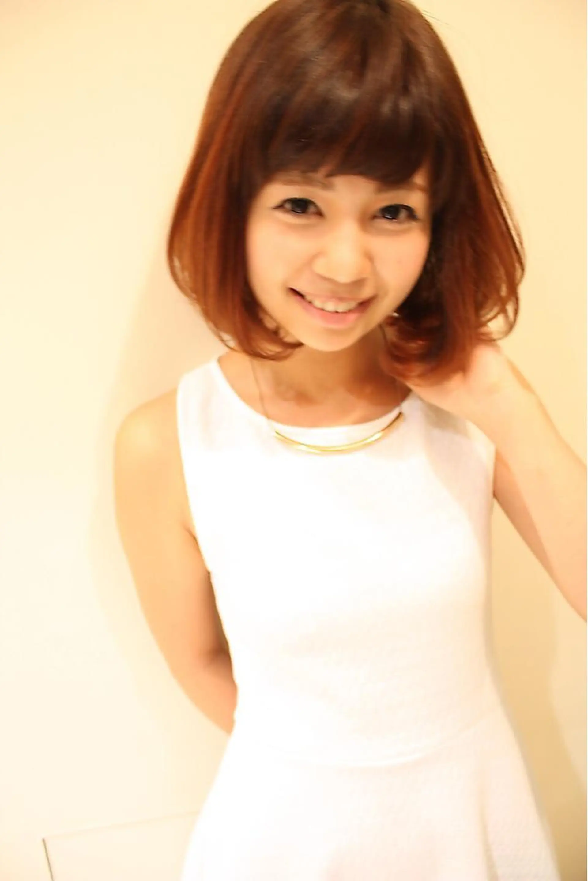 ショート ミディアム カラー tuuli トゥーリのヘアスタイル