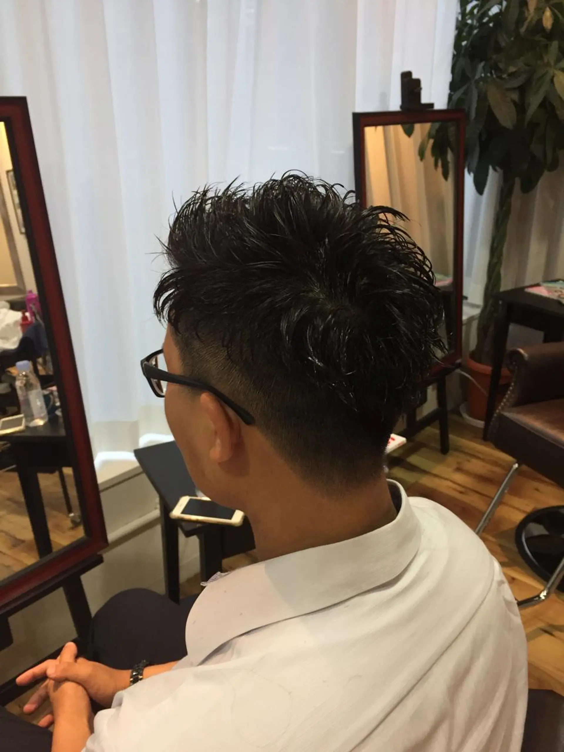 パーマ メンズ MIZUHO / ダブルカラー髪質改善のヘアスタイル