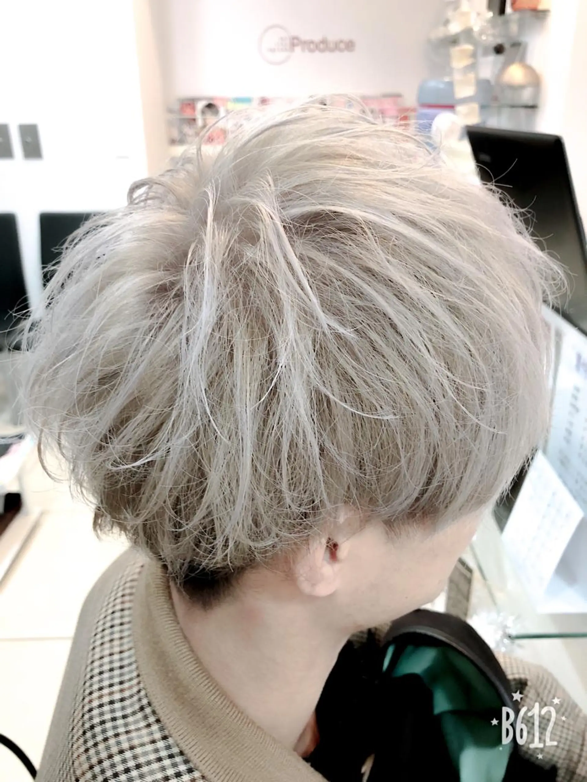 ショート カラー メンズ 髪質改善× 白髪ぼかし溝江のヘアスタイル