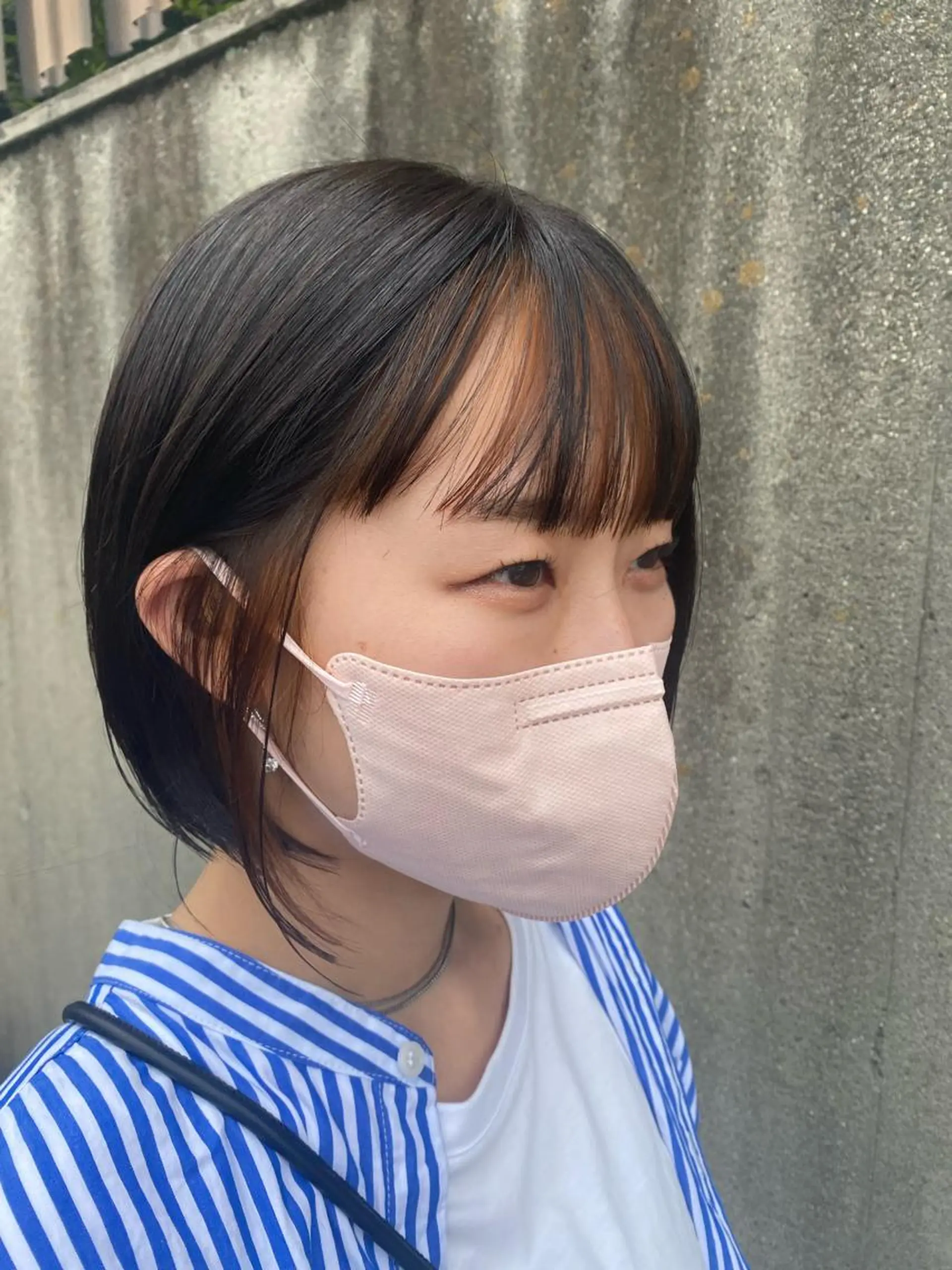 ミディアム カラー 高浜 夕海のヘアスタイル