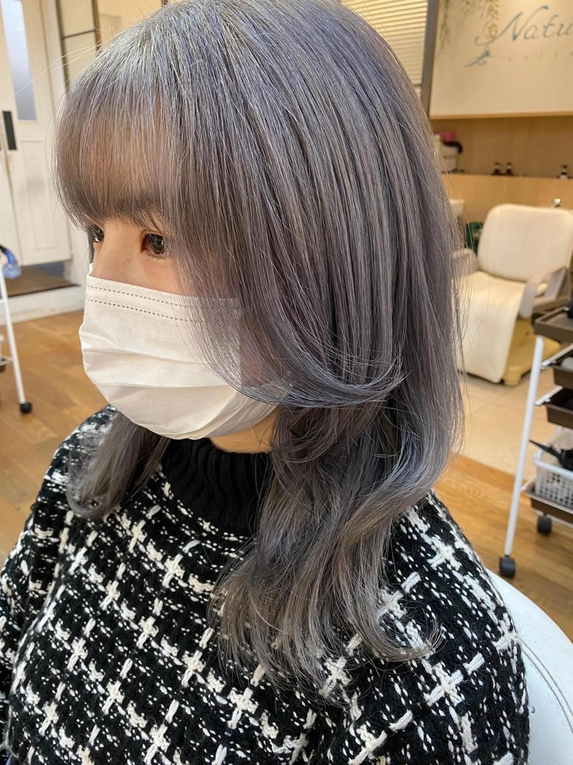 セミロング カラー ヘアアレンジ ブリーチ 顔周りカット 韓国風ヘア トリートメント 韓国ヘア sasugaのヘアスタイル