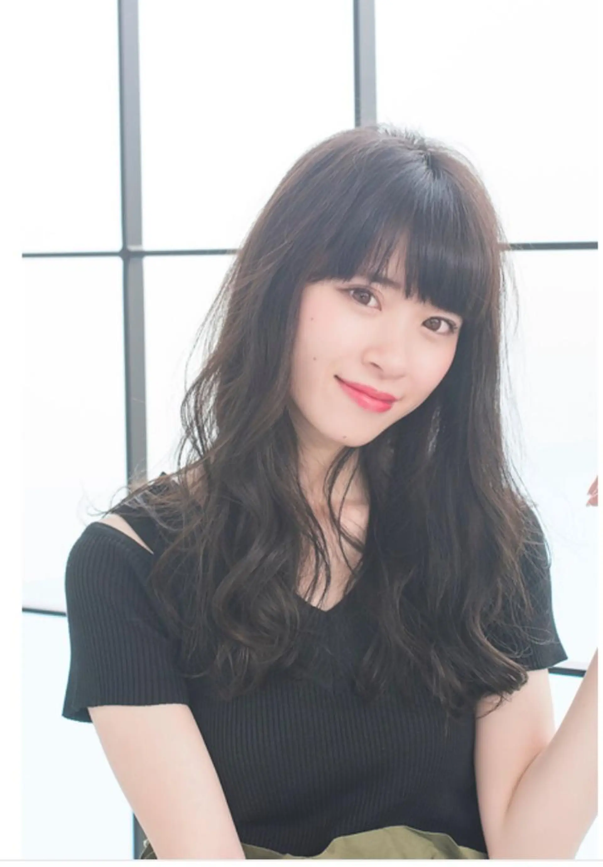 ロング パーマ カット ヘアカラー トリートメント クボキ サヤのヘアスタイル