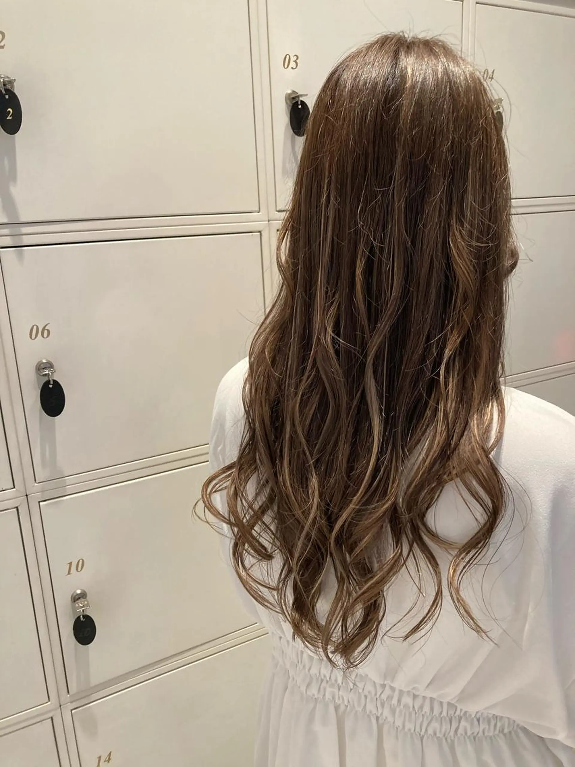 ロング カラー シールエクステ ハイライトカラー エクステ ハイライト 山田 ひかりのヘアスタイル