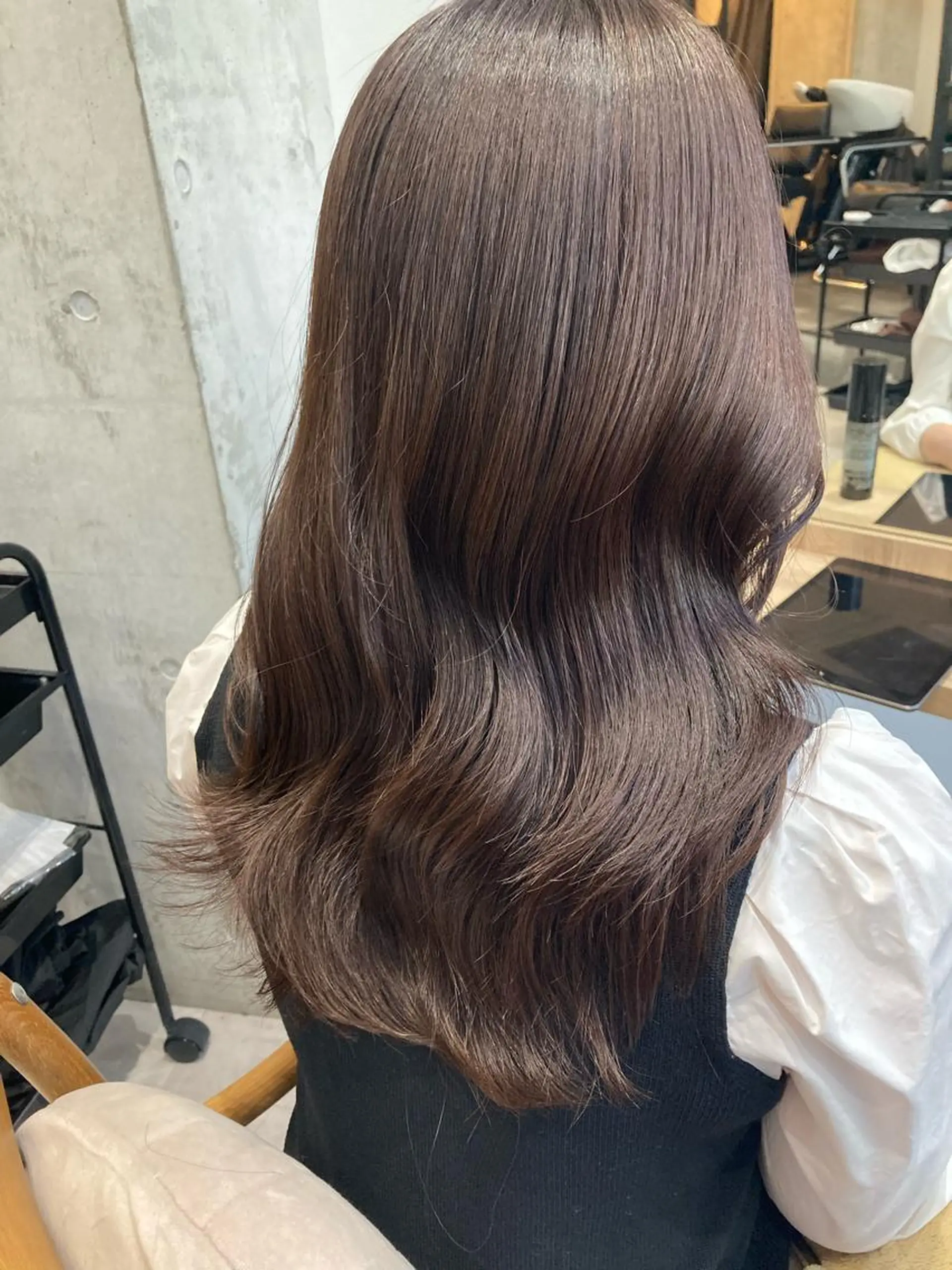 セミロング ✨色持ちの良い艶 カラー✨蟹江真世のヘアスタイル