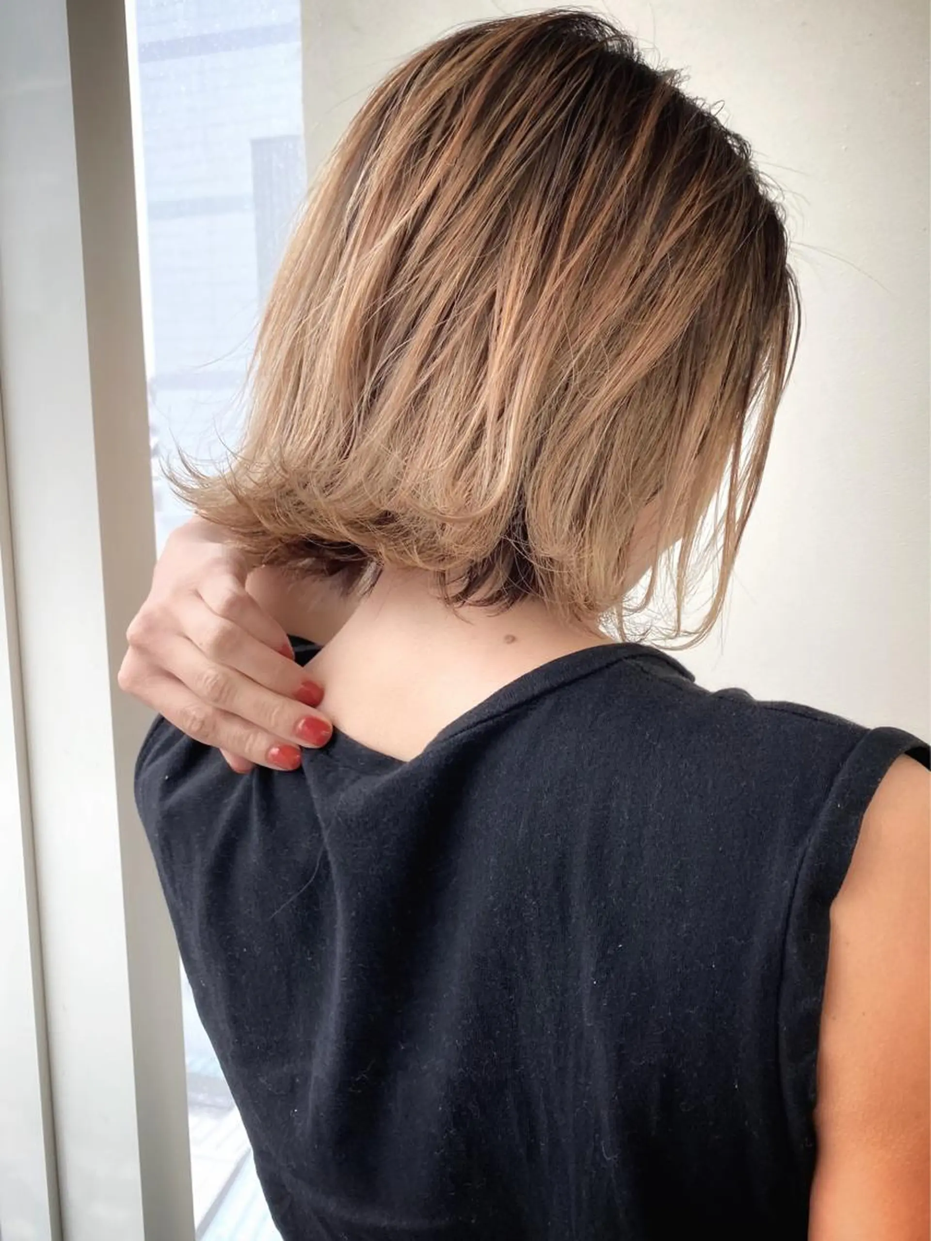 ミディアム ヘアカラー トリートメント 小澤大輔 YOLO hairのヘアスタイル