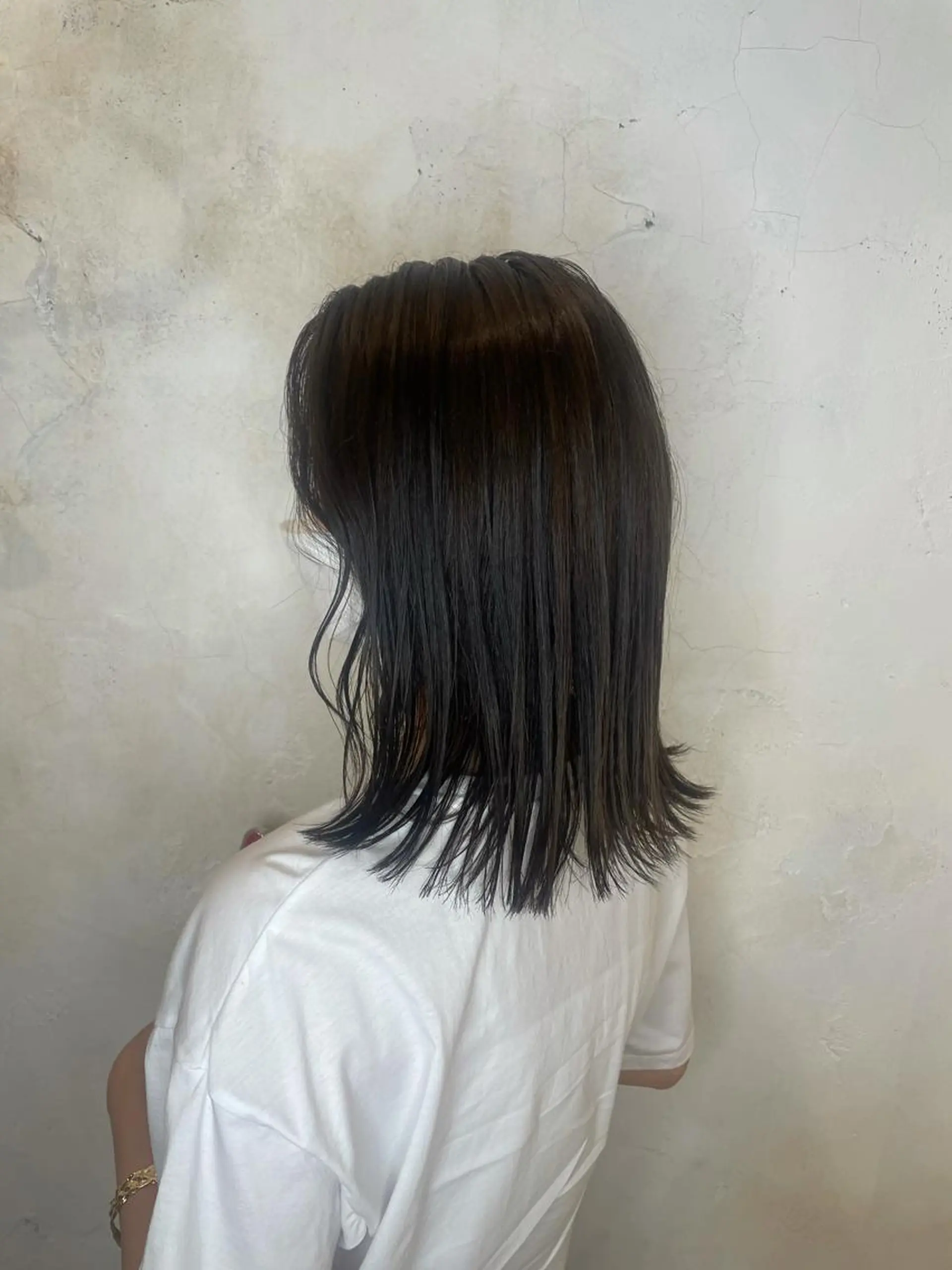 ミディアム カラー ダークグレー ダークグレージュ グレージュ 切りっぱなしロブ カット ヘアカラー 髪質改善/縮毛矯正 砂原一博のヘアスタイル