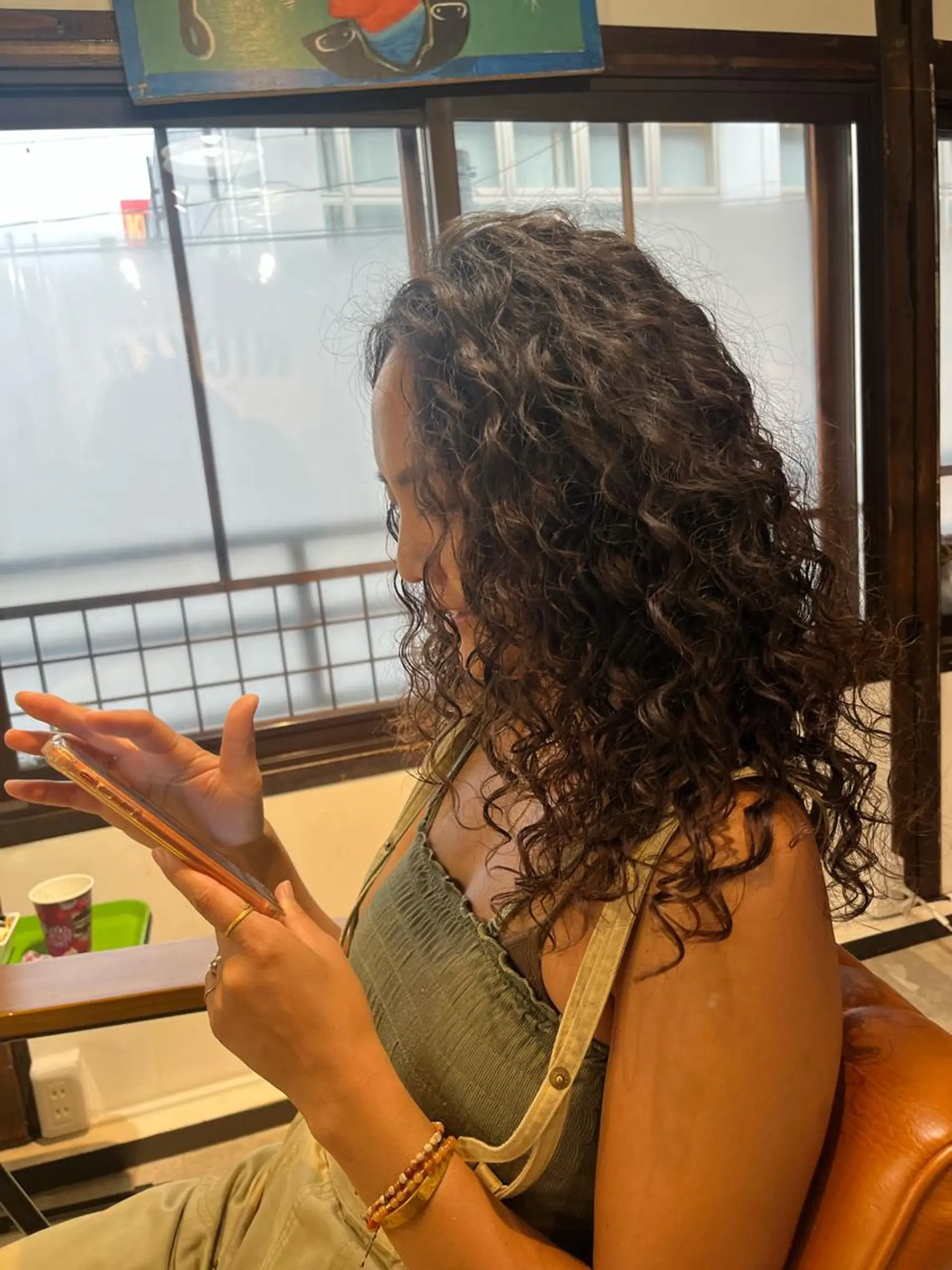 ロング パーマ スパイラルパーマ ツイストパーマ 東風上 亮介のヘアスタイル