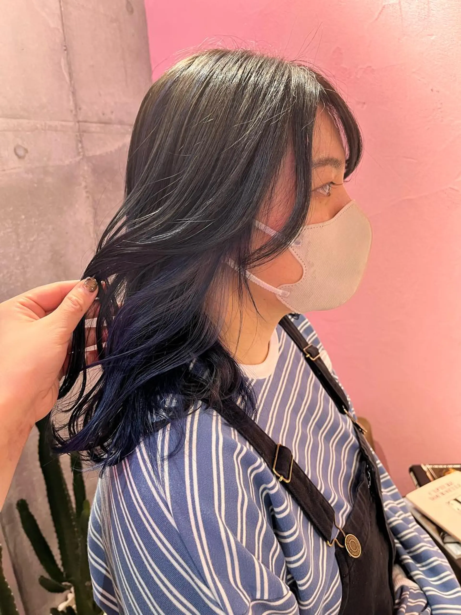 カラー ハイライトカラー 艶感透明感カラー🤍 hinaのヘアスタイル