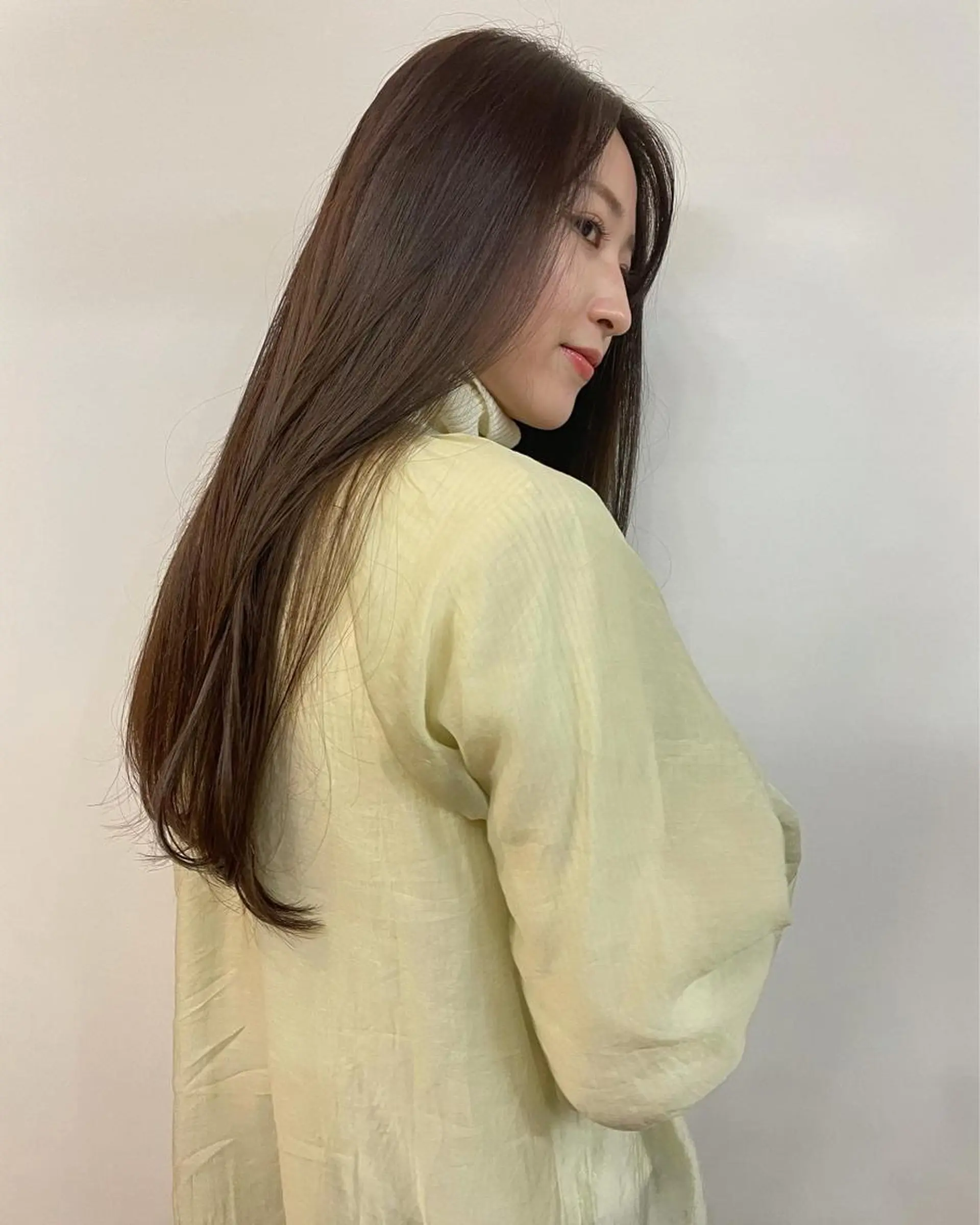 ロング 田中 碧のヘアスタイル