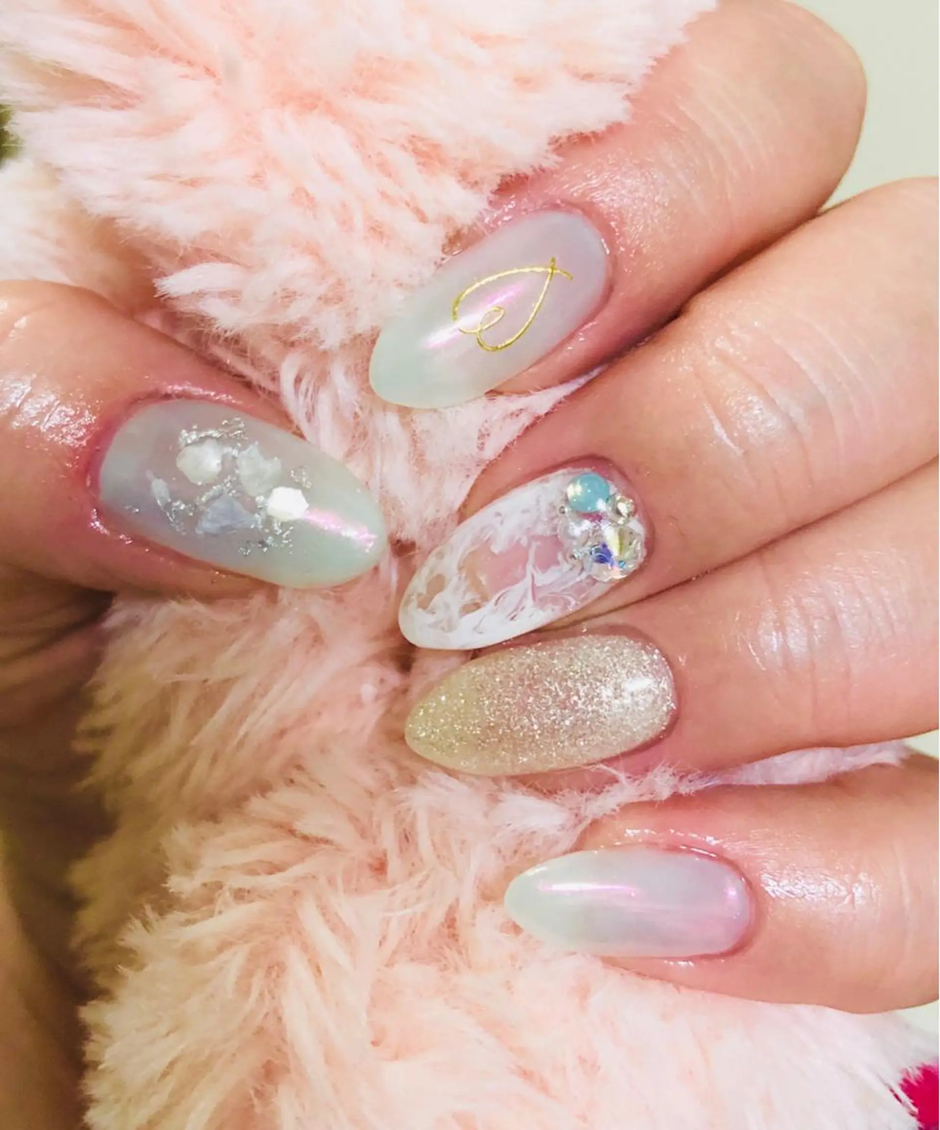 ネイル CROWN プライベートサロンのネイルデザイン